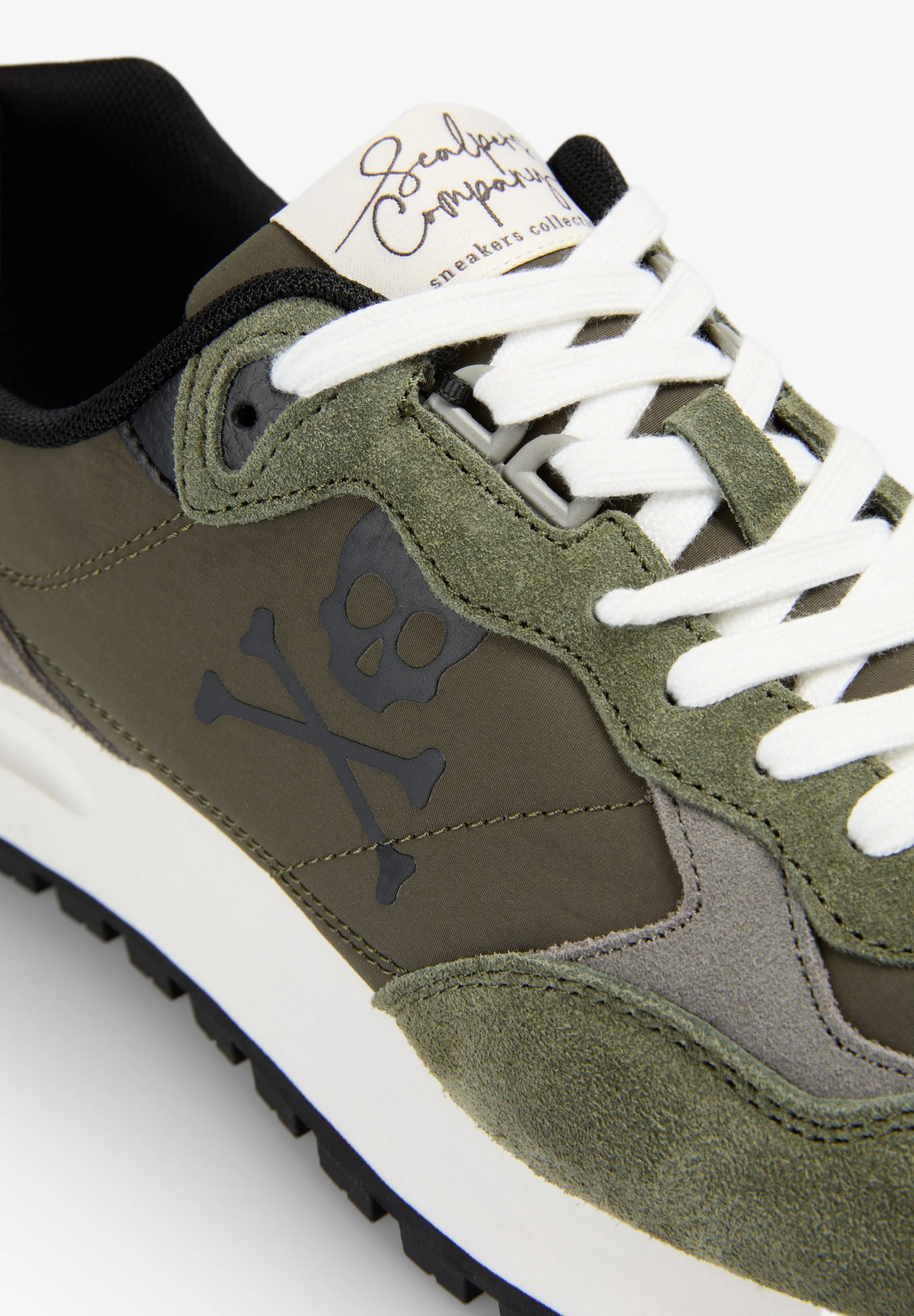 CONTRAST SKULL SPLIT SUEDE SNEAKERS - Image 7