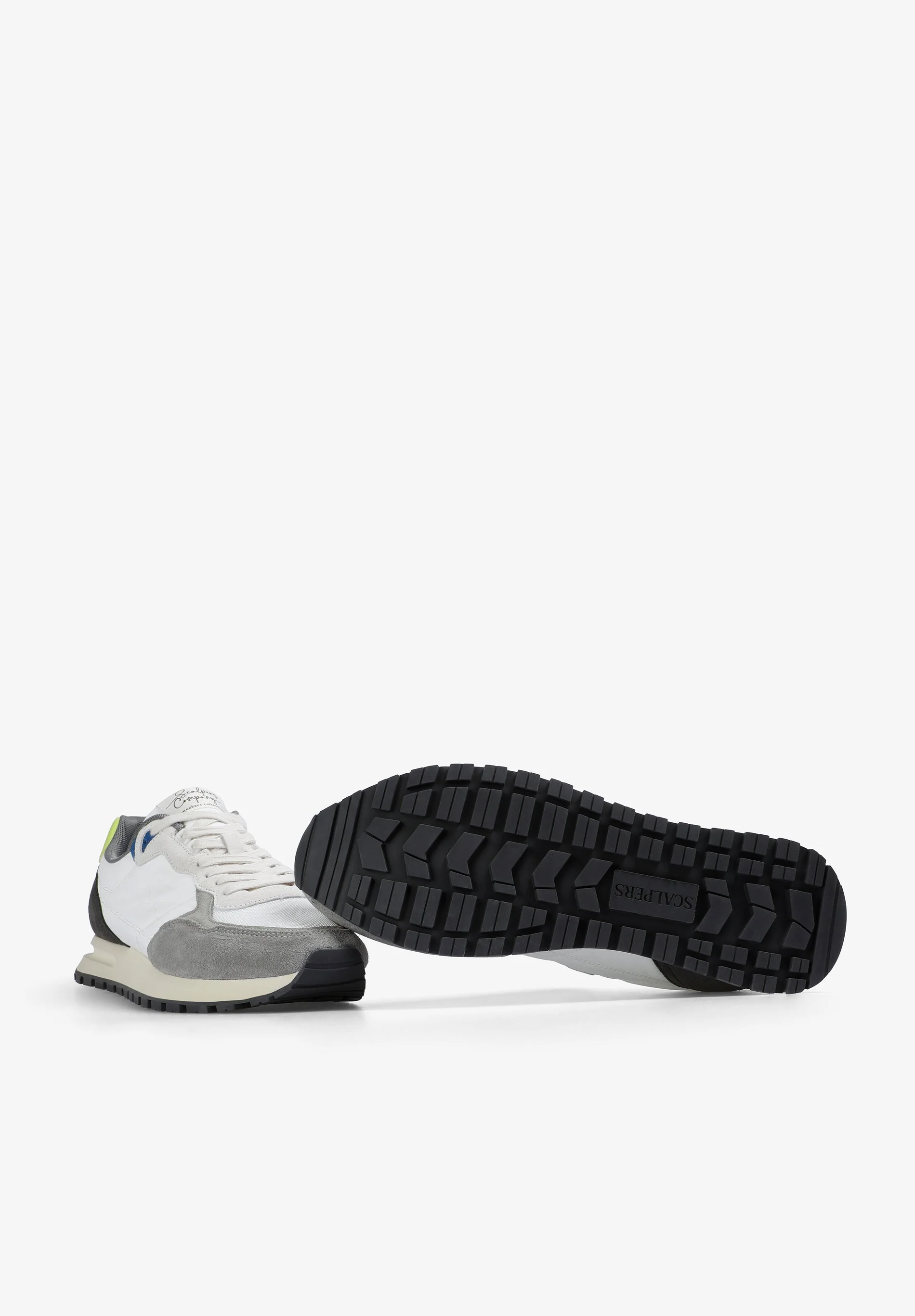 SNEAKERS WITH SIDE SKULL - Image 4