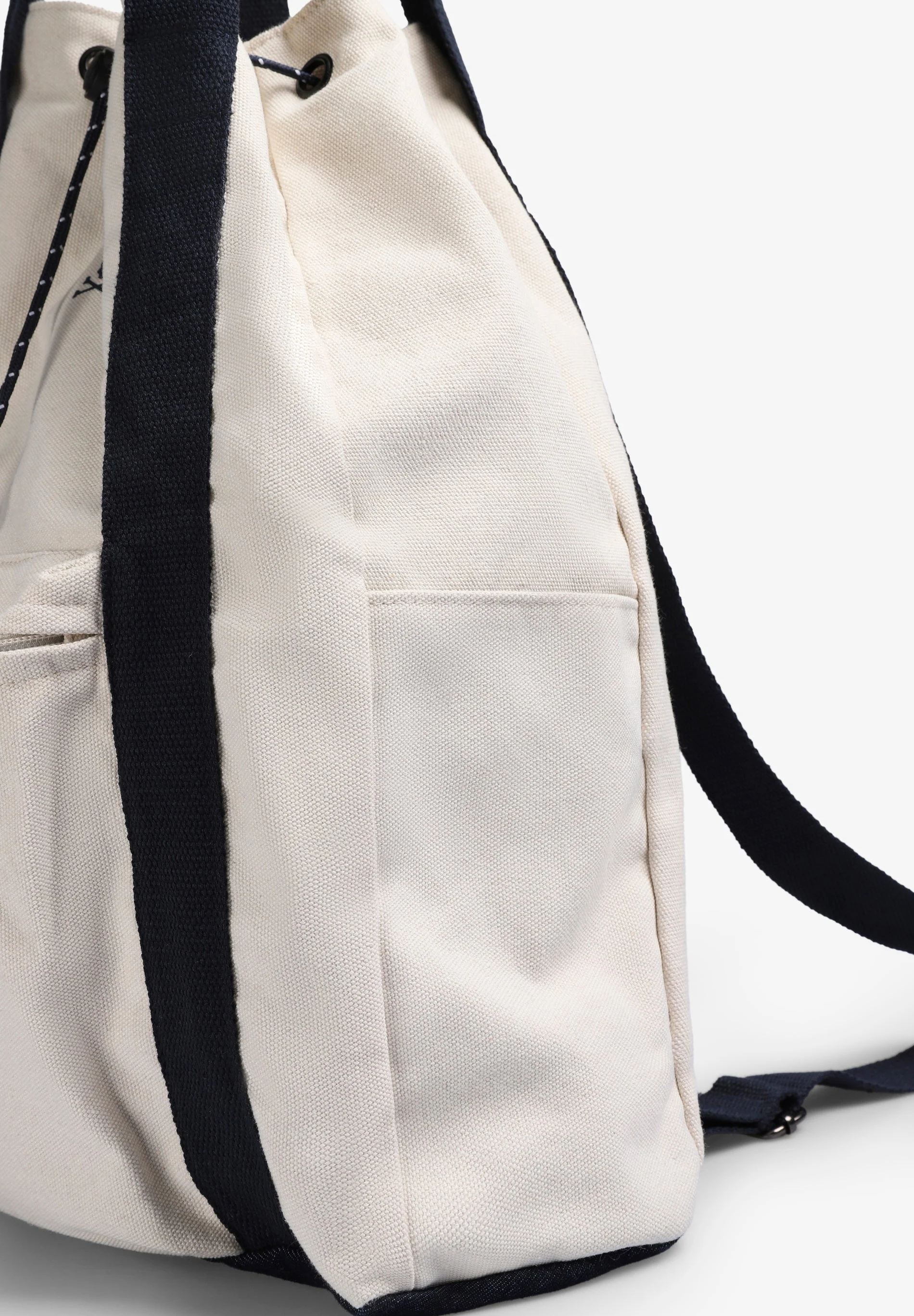 LIGHTWEIGHT COTTON BACKPACK - Image 5