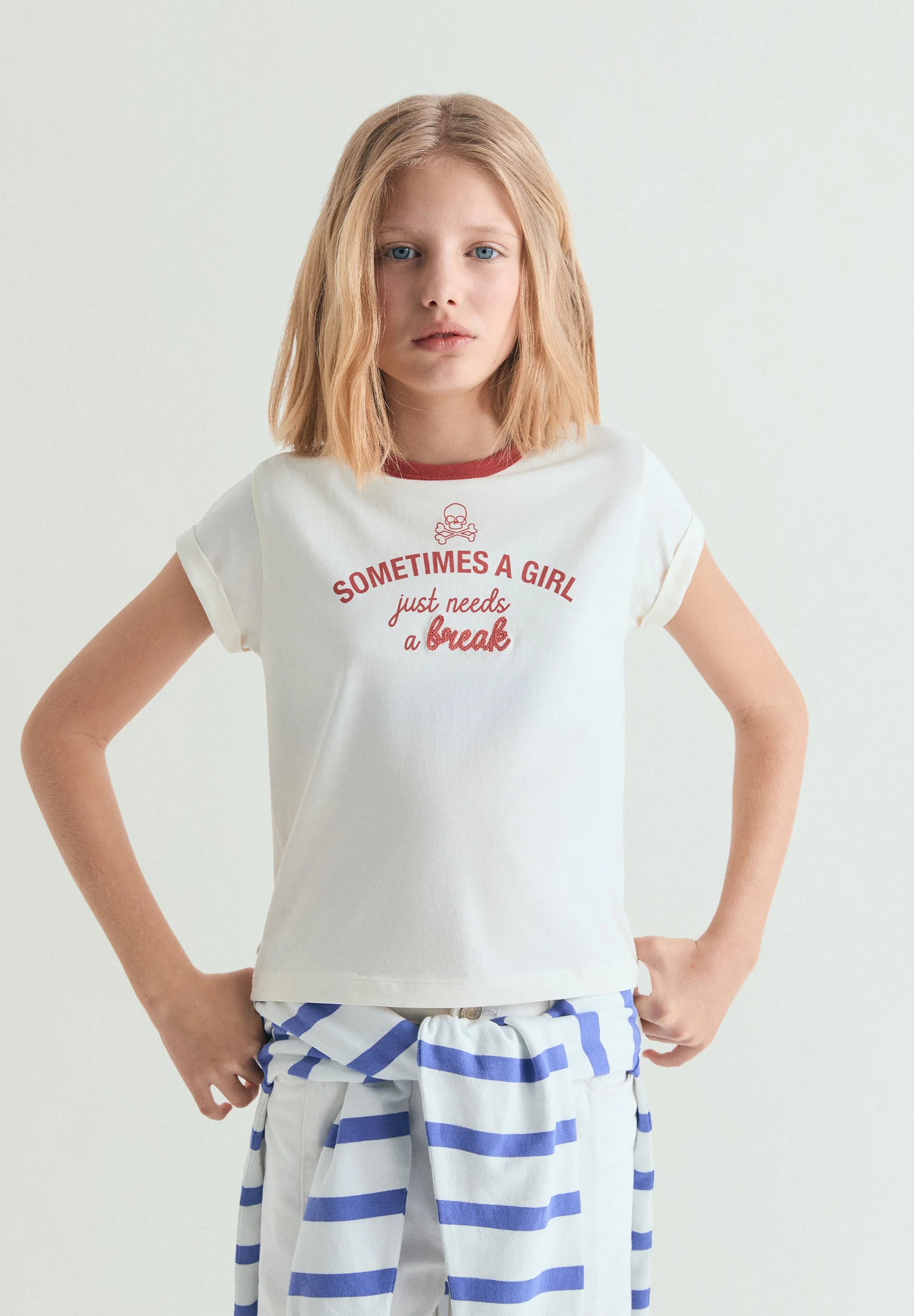 PRINTED T-SHIRT WITH CONTRAST COLLAR - Image 3