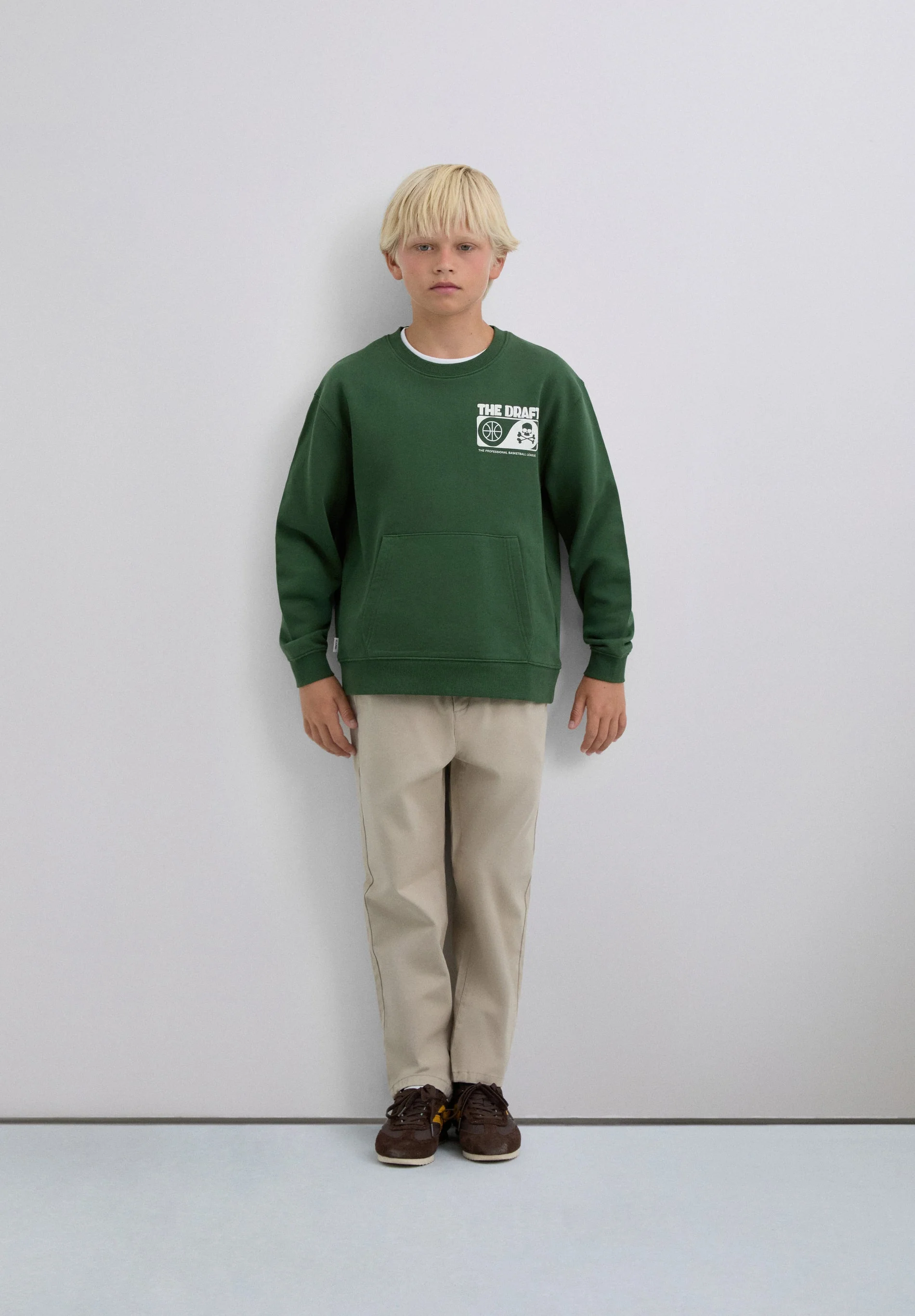 BASKETBALL PRINT SWEATSHIRT - Image 3