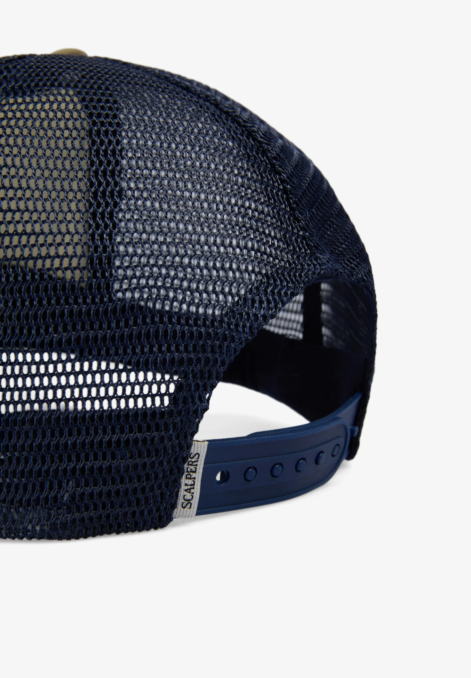 TRUCKER CAP WITH PATCH - Image 4