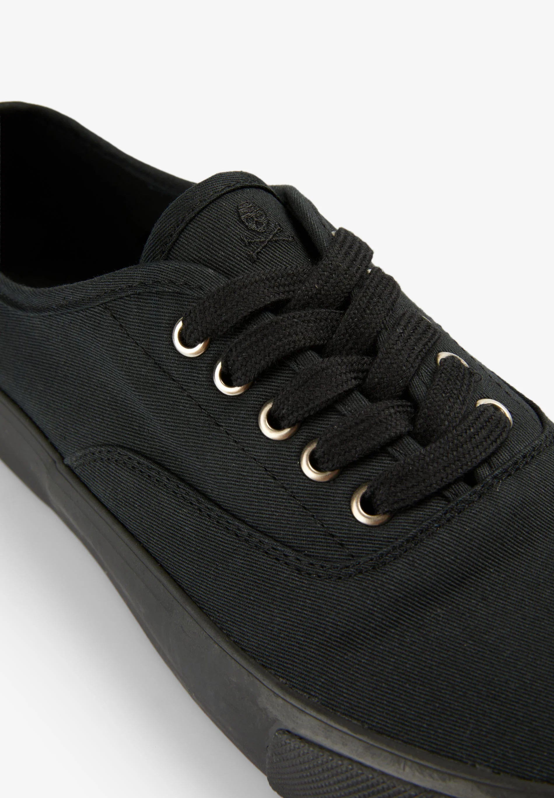 CANVAS LOW CUT SNEAKERS - Image 6