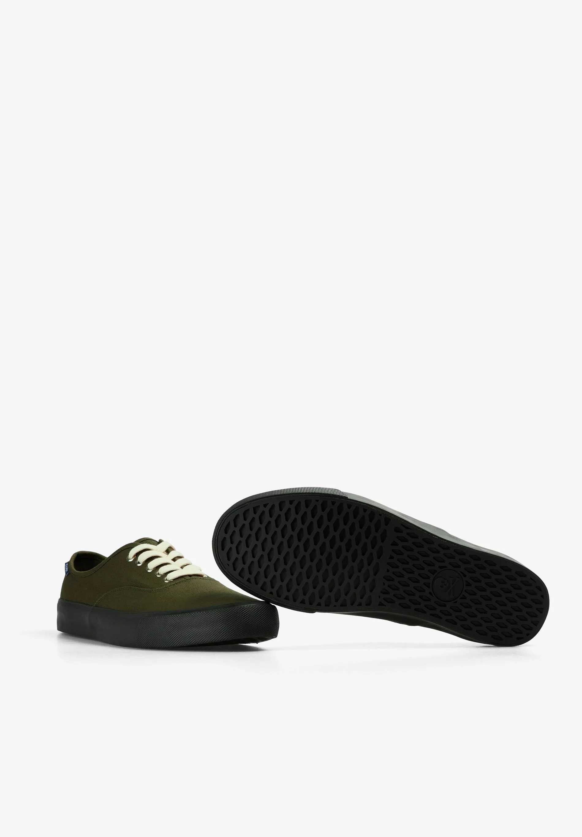 CANVAS LOW CUT SNEAKERS - Image 4
