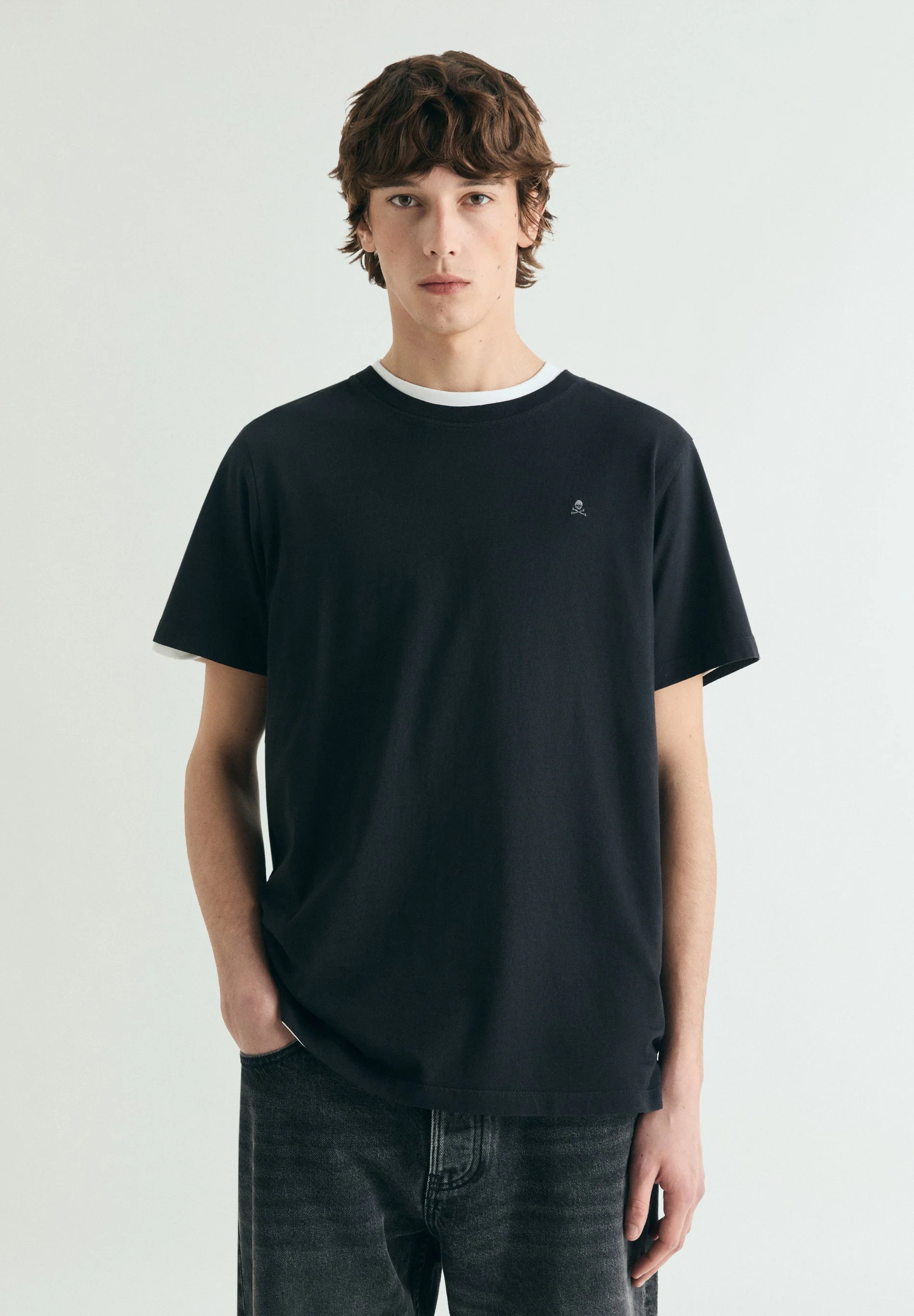 EMBROIDERED WASHED EFFECT T-SHIRT - Image 2