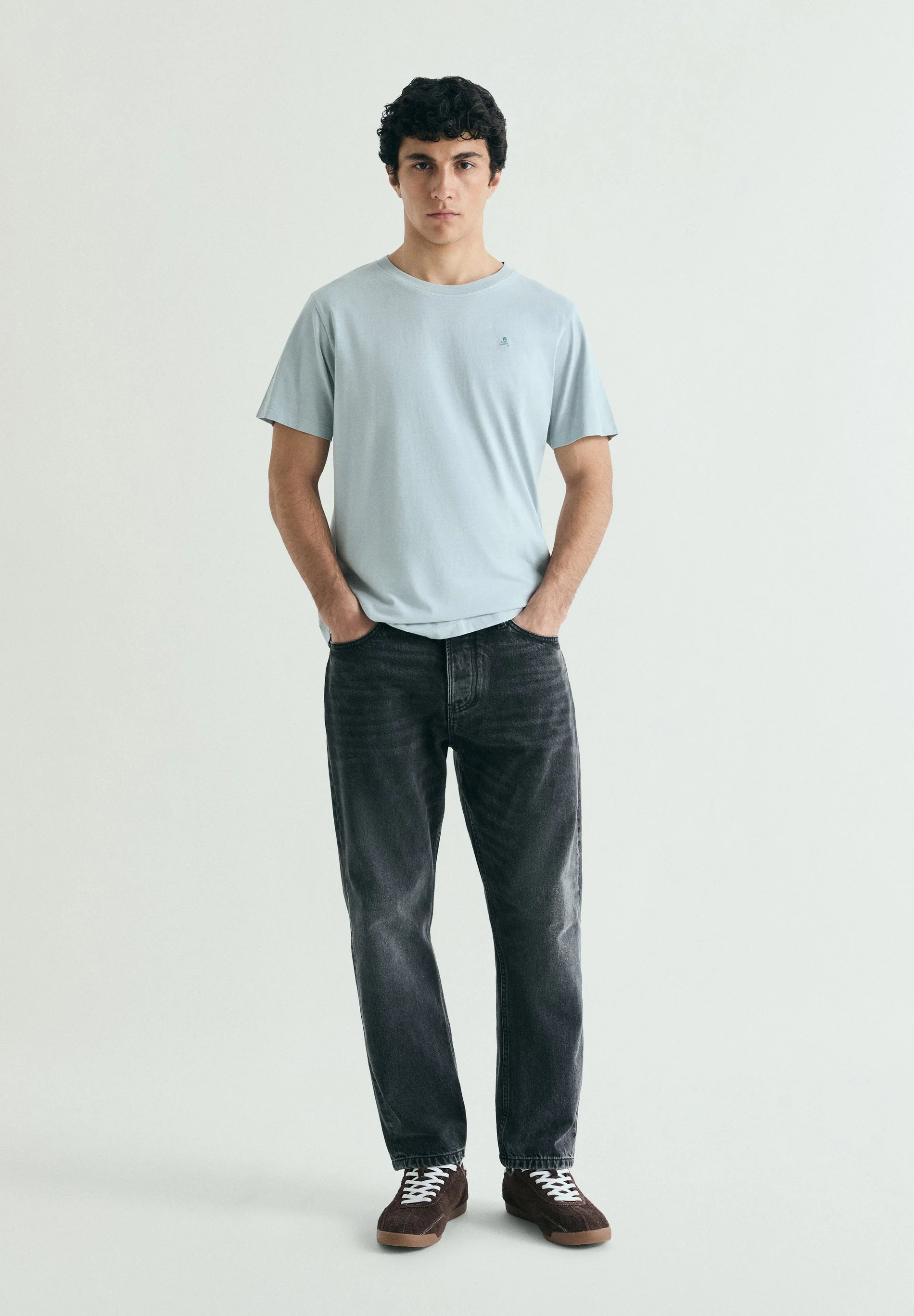 EMBROIDERED WASHED EFFECT T-SHIRT - Image 2