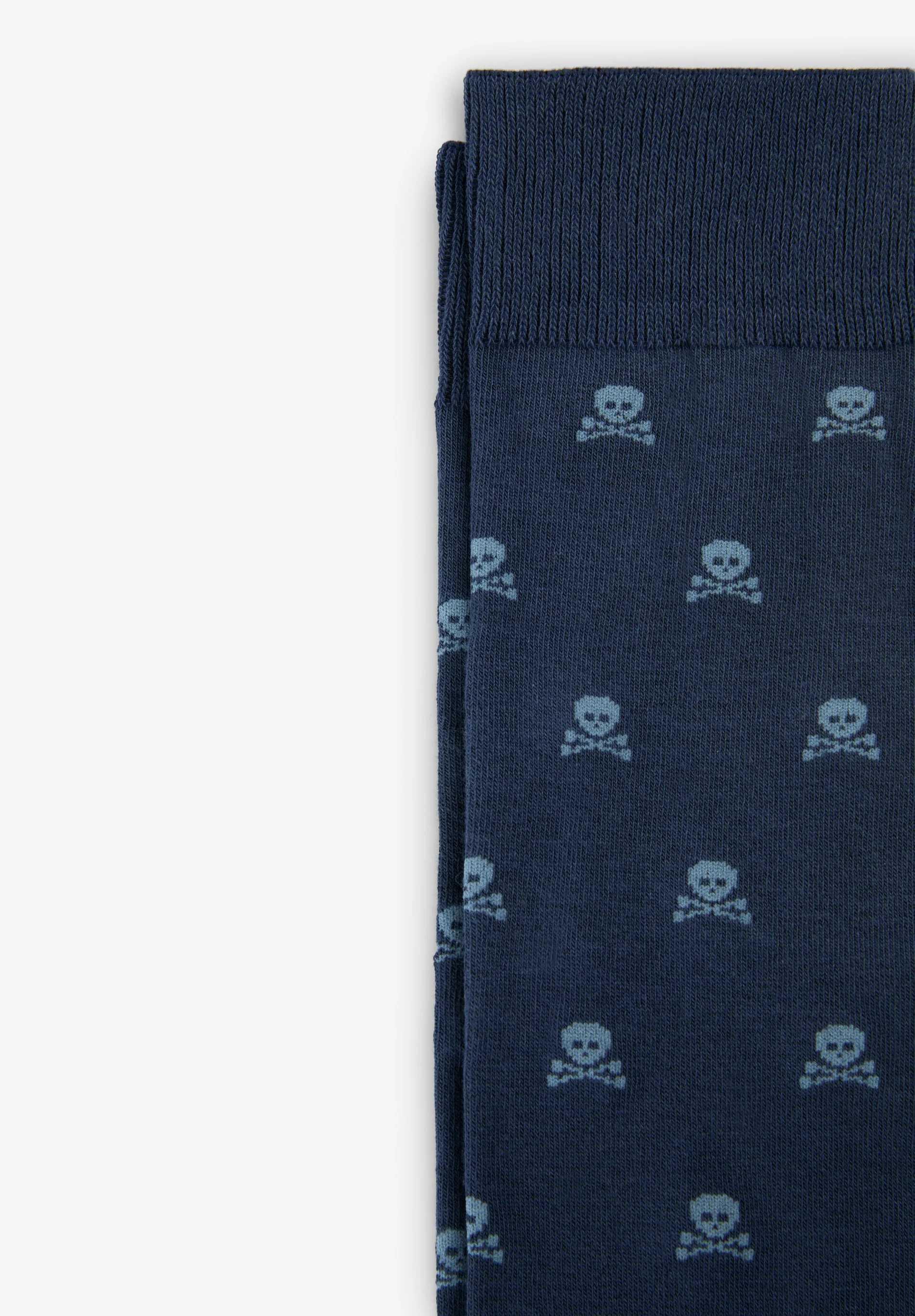 SKULL PRINT SOCKS - Image 2