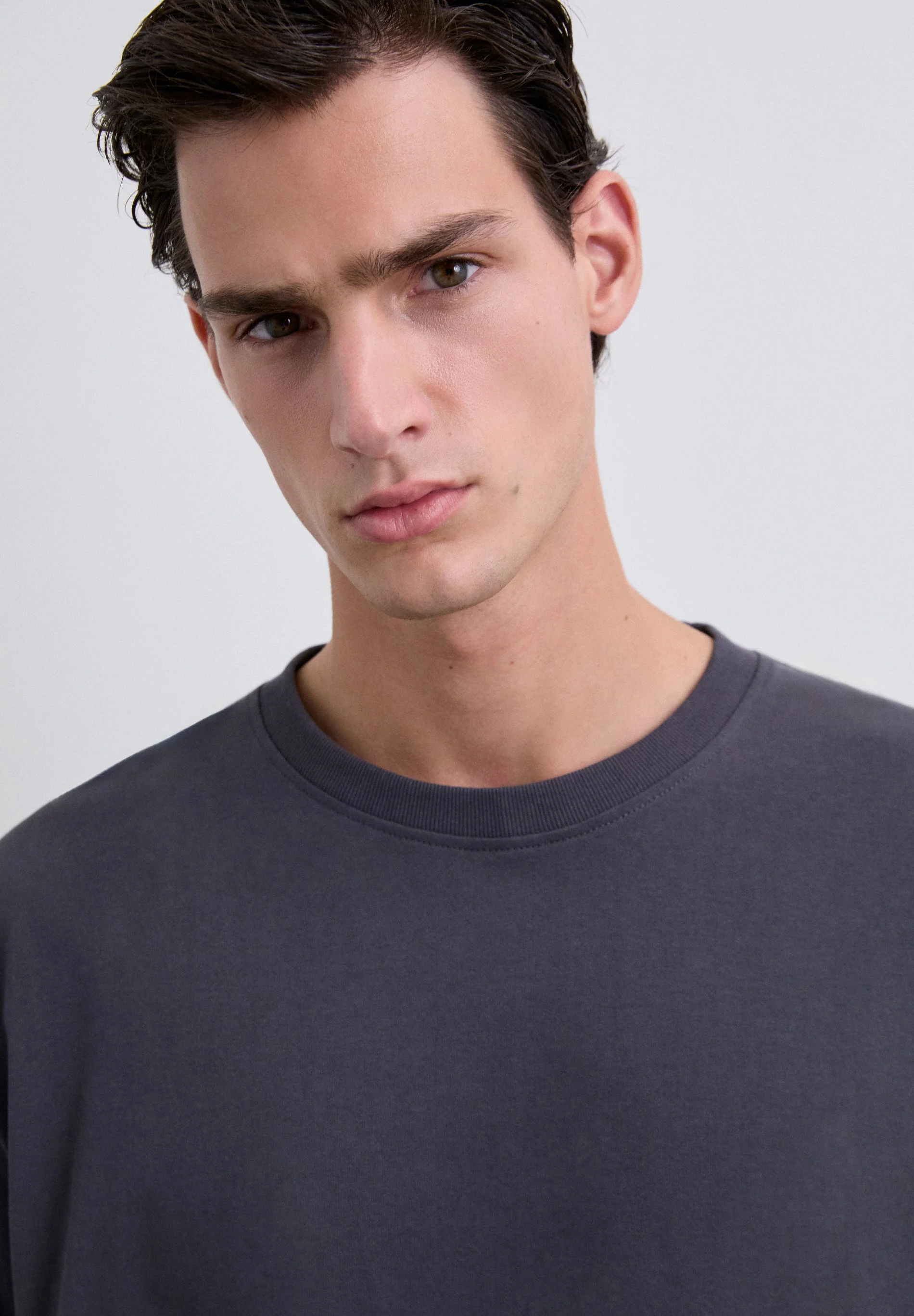 HEAVY WEIGHT COTTON T-SHIRT - Image 3