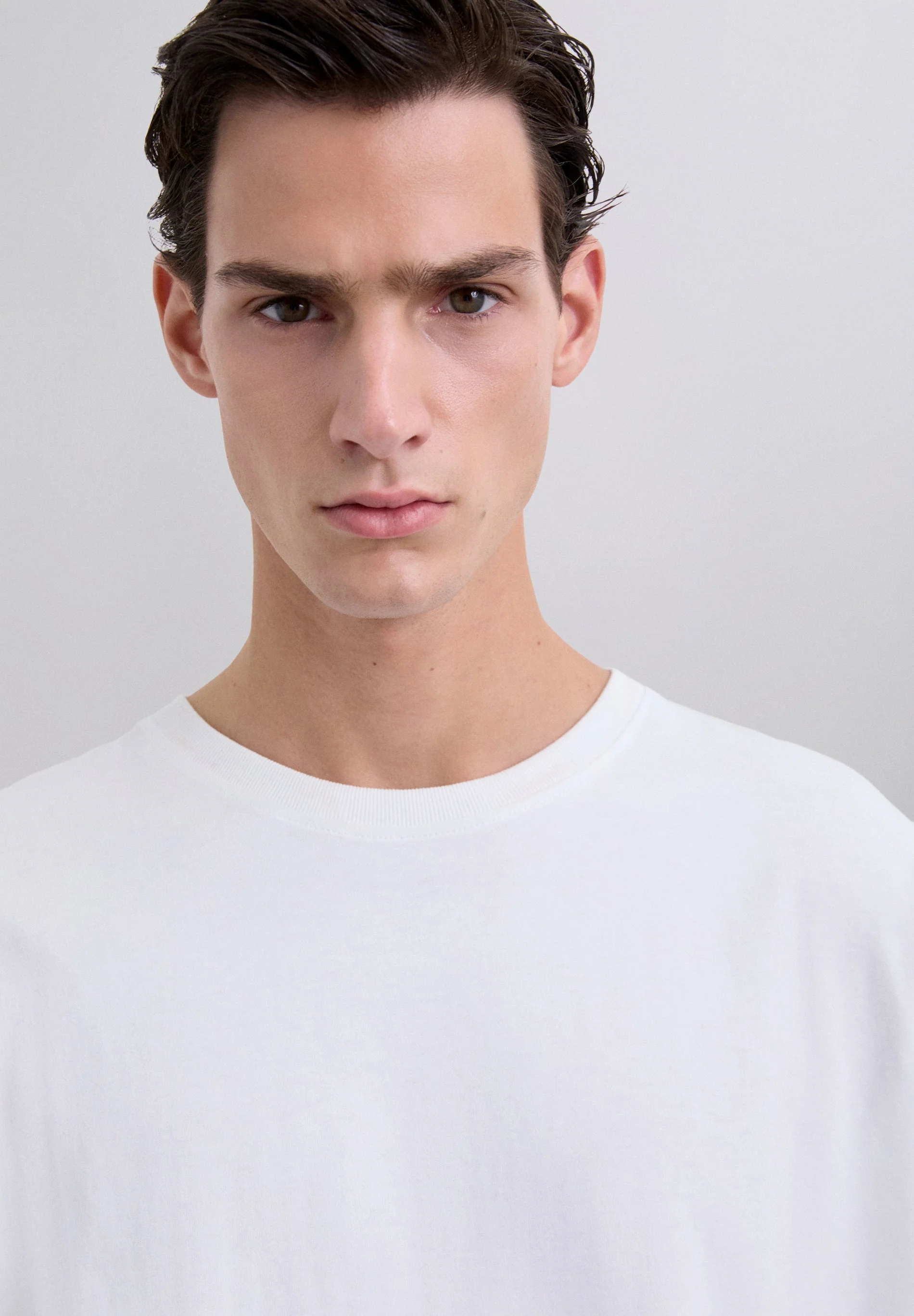 HEAVY WEIGHT COTTON T-SHIRT - Image 3