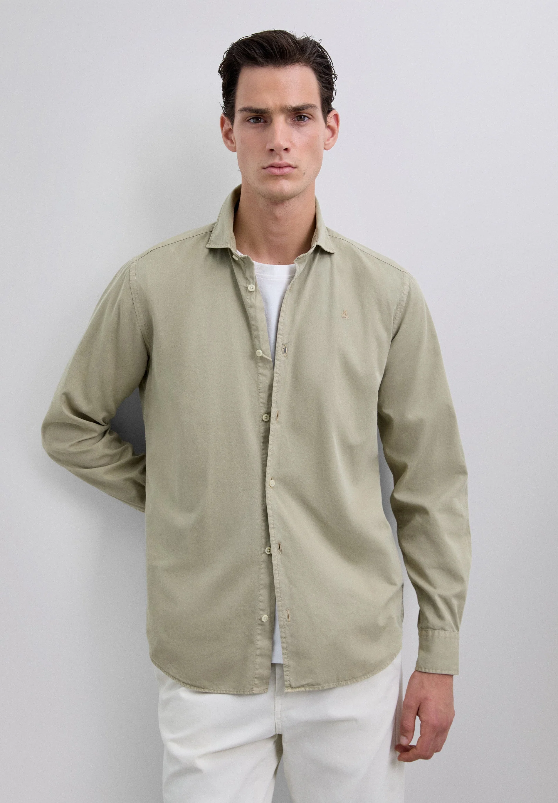 REGULAR FIT EMBROIDERED SHIRT