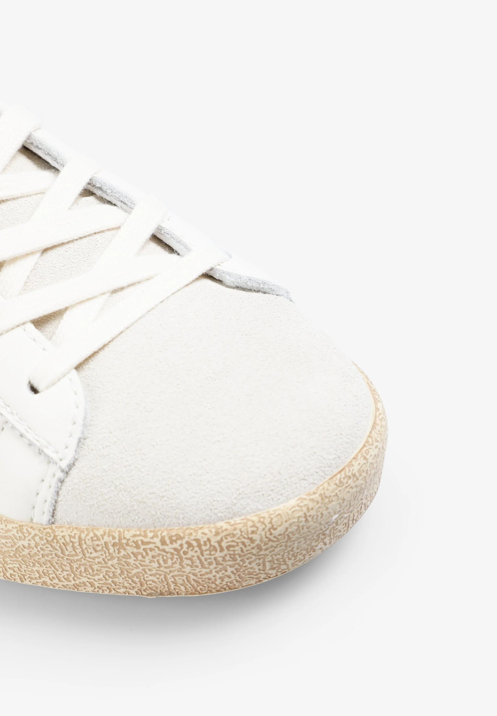 LEATHER SKULL SNEAKERS - Image 2