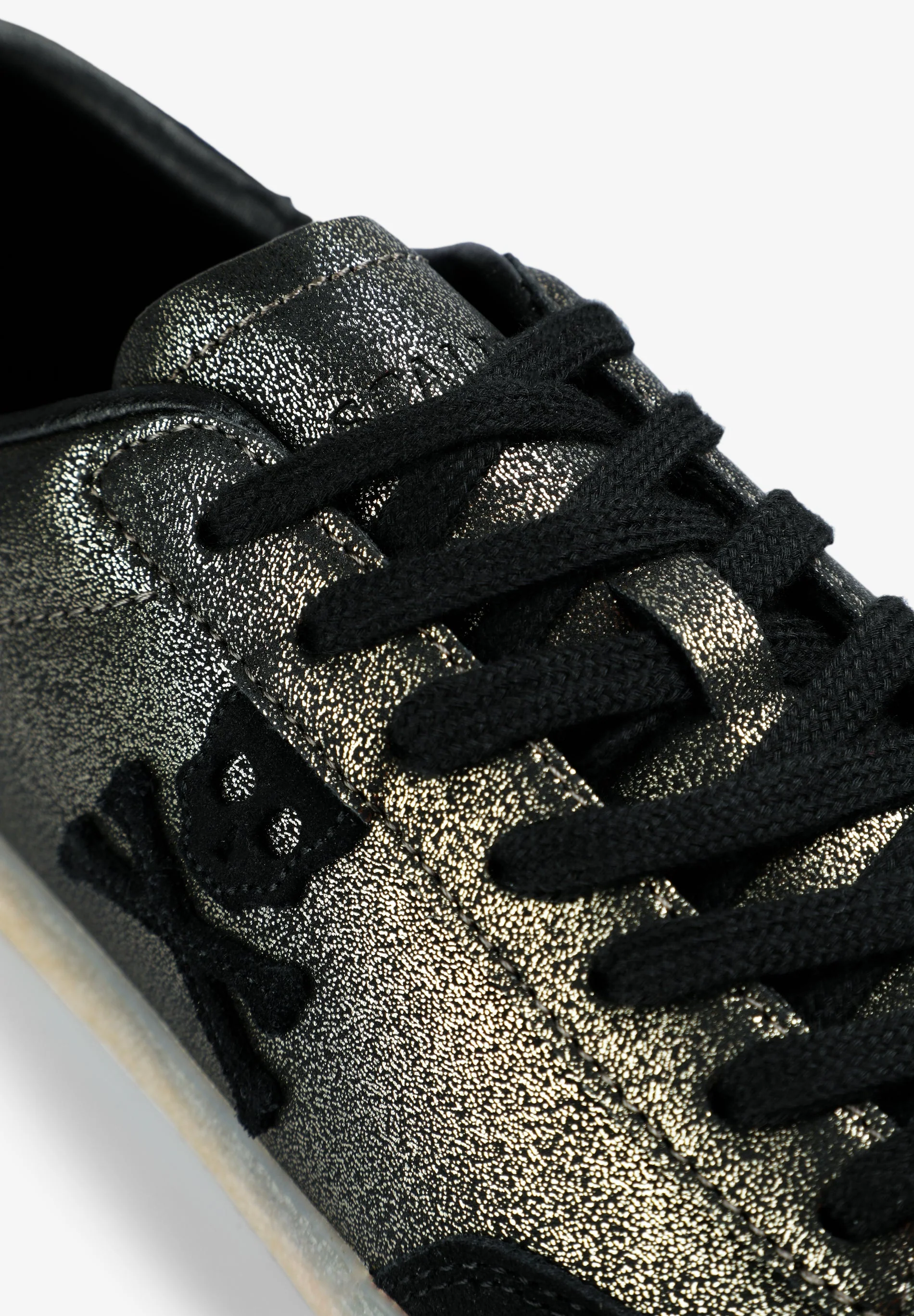 SNEAKERS WITH SIDE SKULL - Image 6