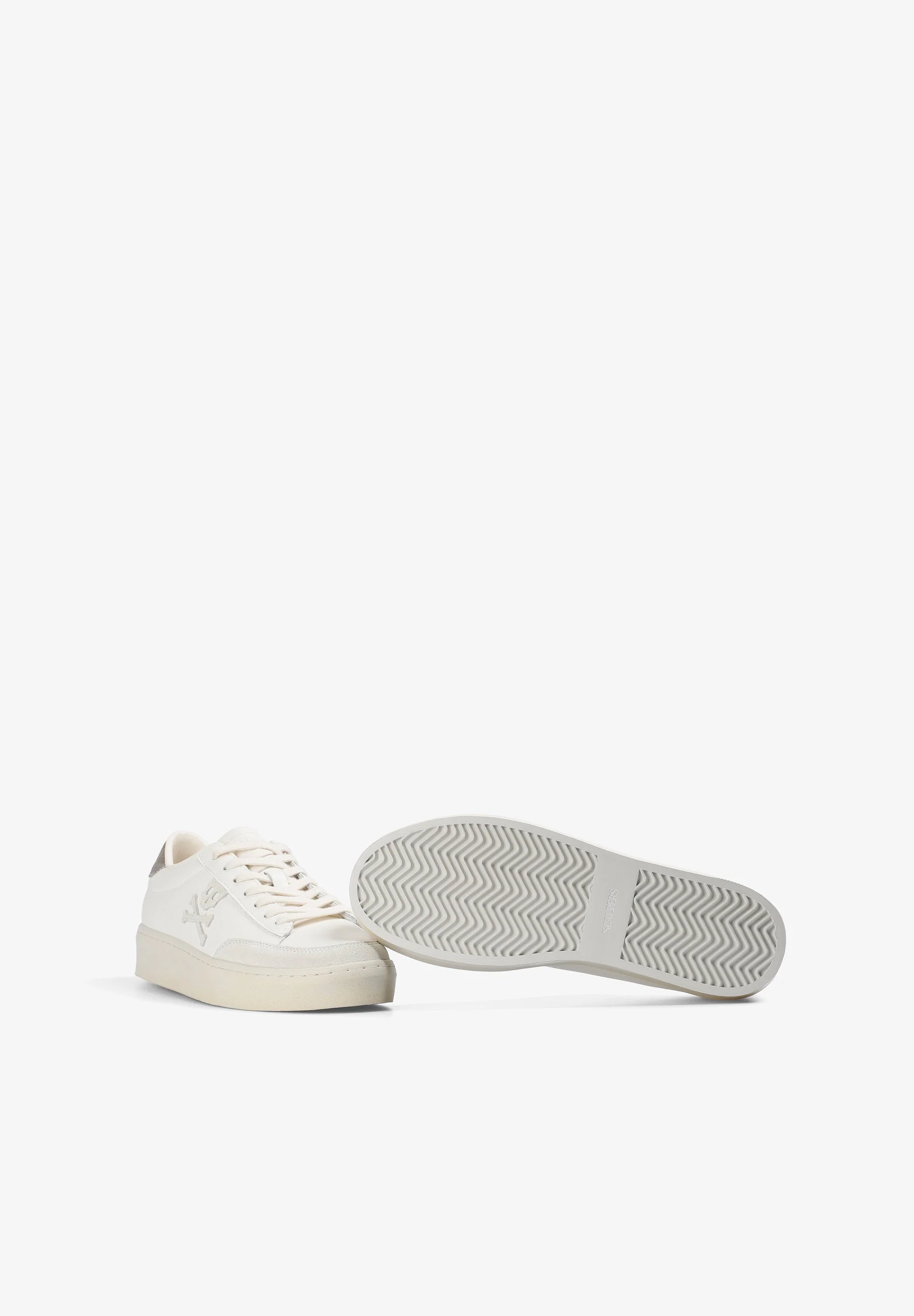 LOW TOP SNEAKERS WITH SIDE SKULL - Image 4