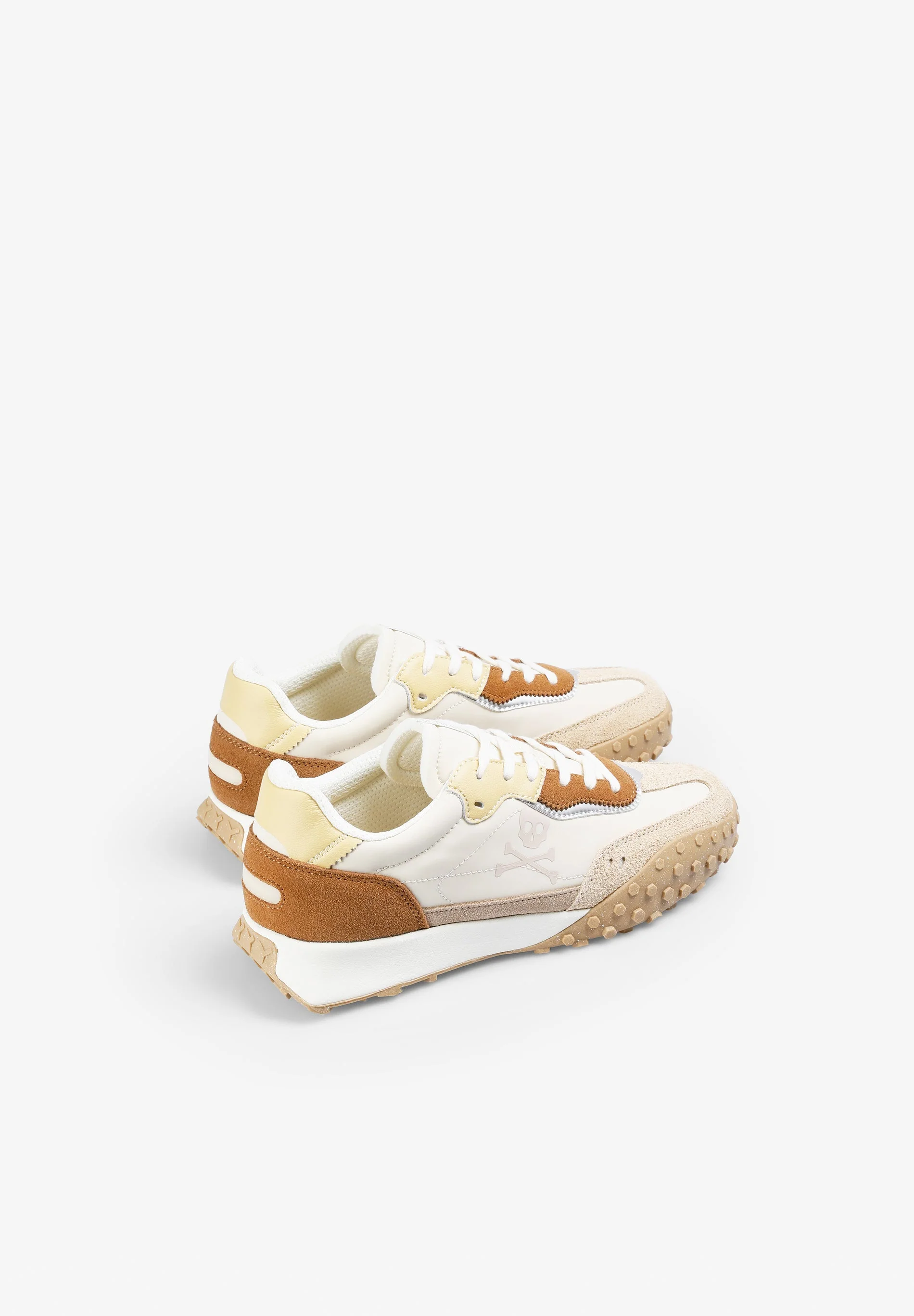 SNEAKERS WITH SIDE SKULL - Image 3