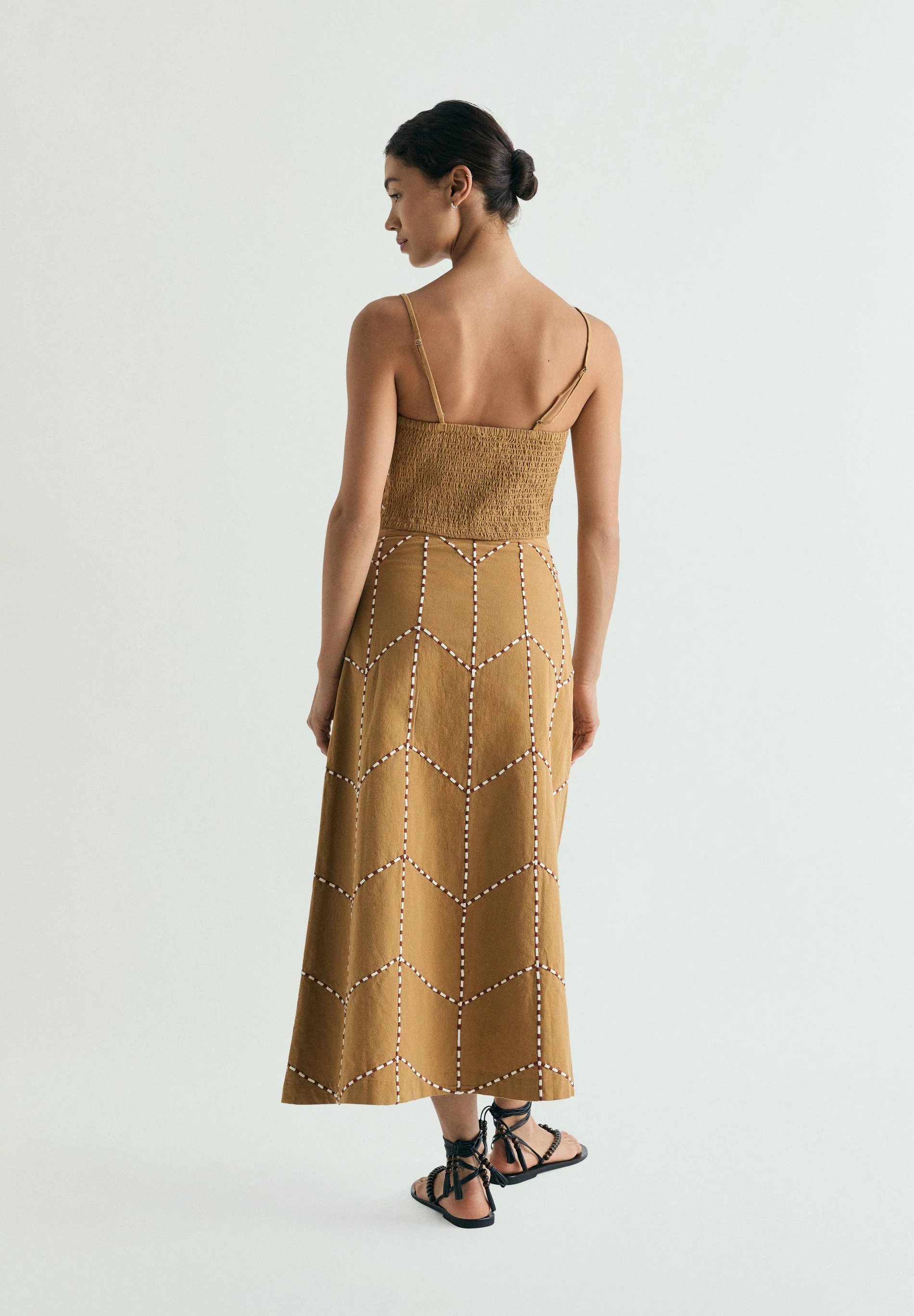 GEOMETRIC EMBROIDERED MIDI SKIRT - Image 4