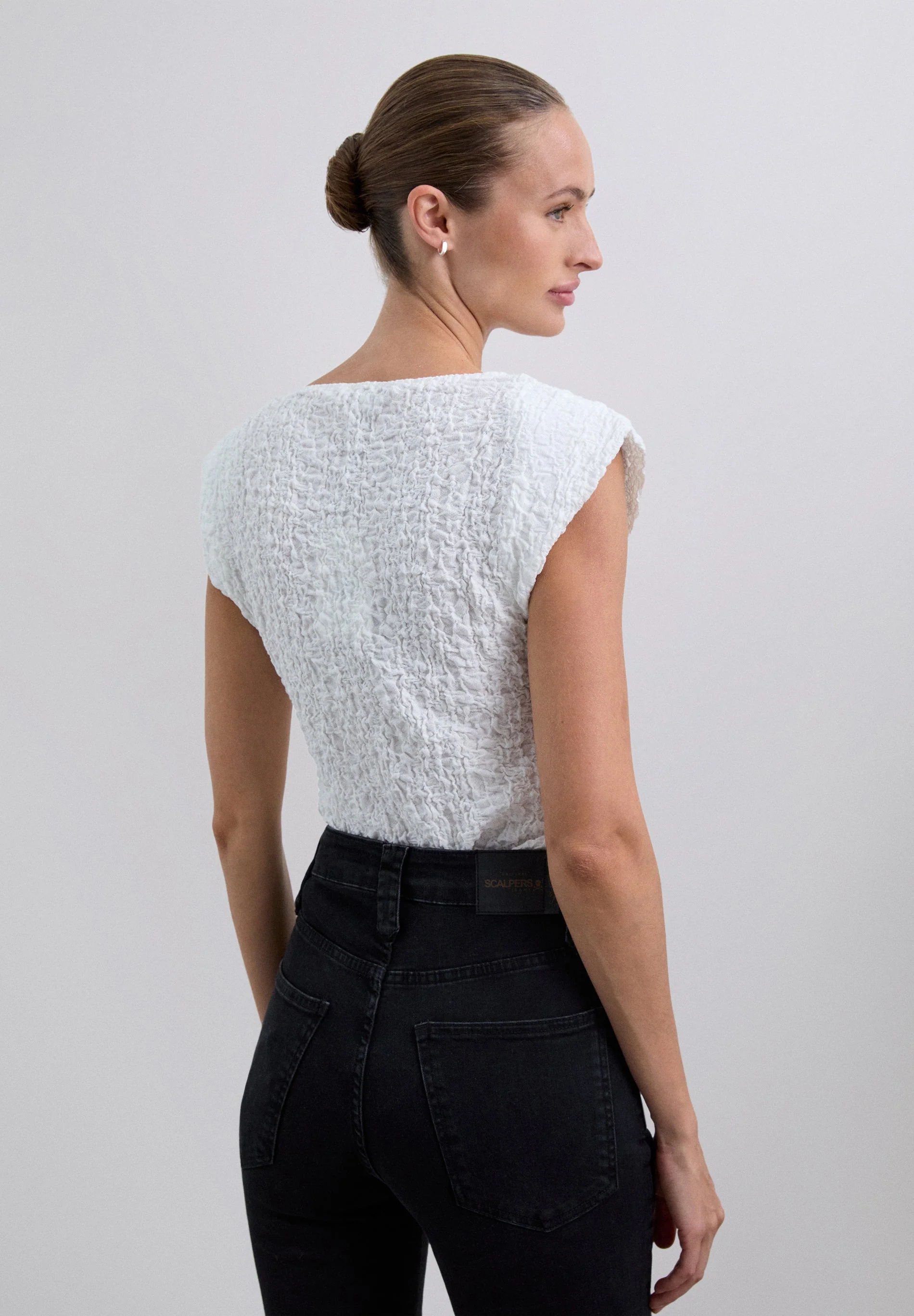 TEXTURED T-SHIRT - Image 4