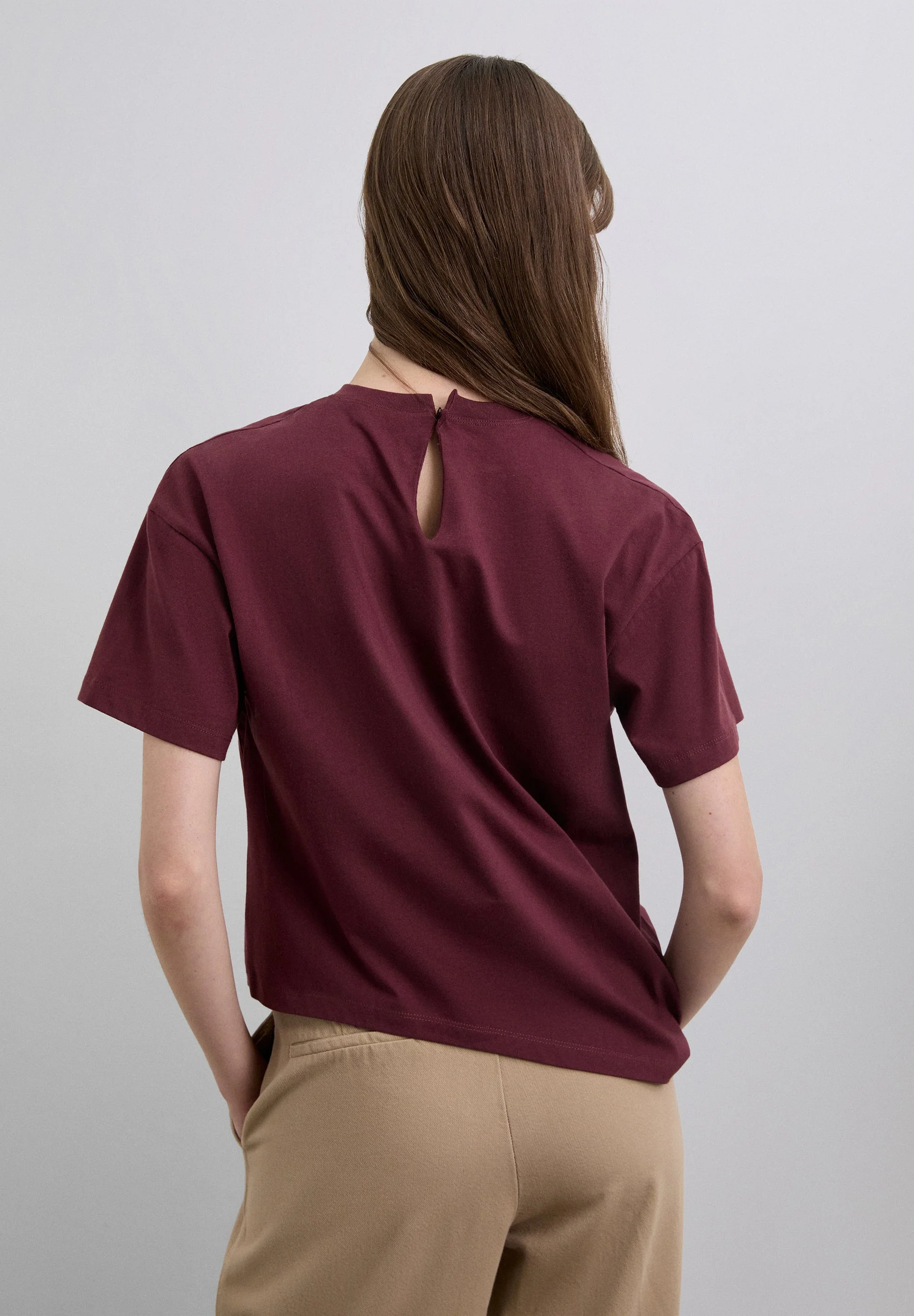 ASYMMETRIC ROUND NECK T-SHIRT - Image 3