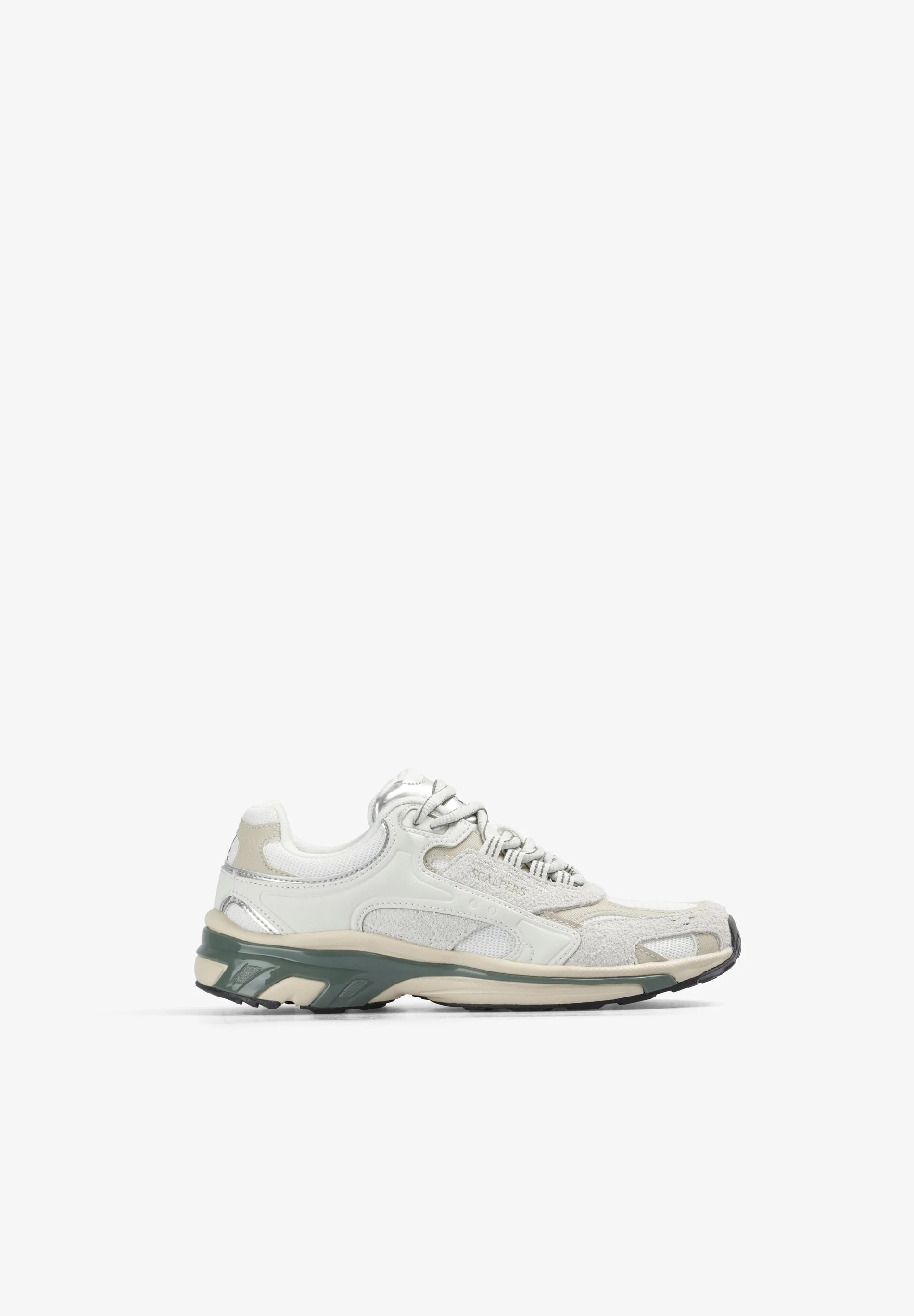 SNEAKERS WITH SPORT SOLES