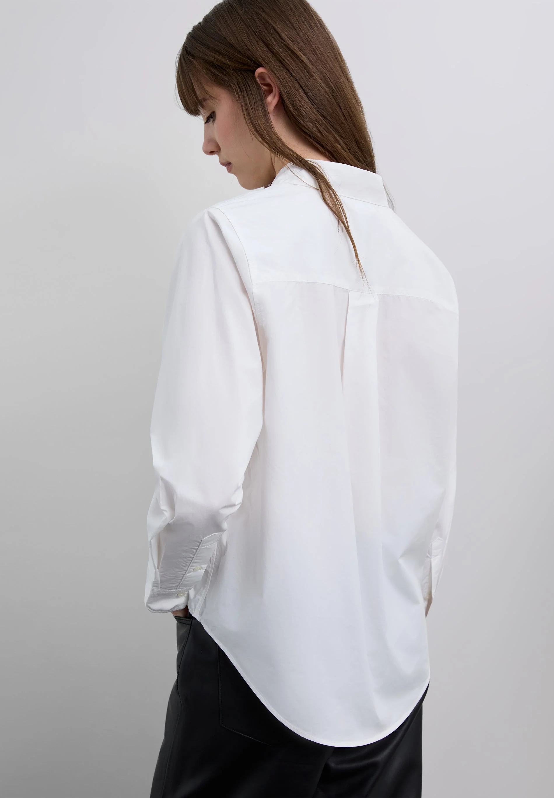 CLASSIC COTTON SHIRT - Image 4