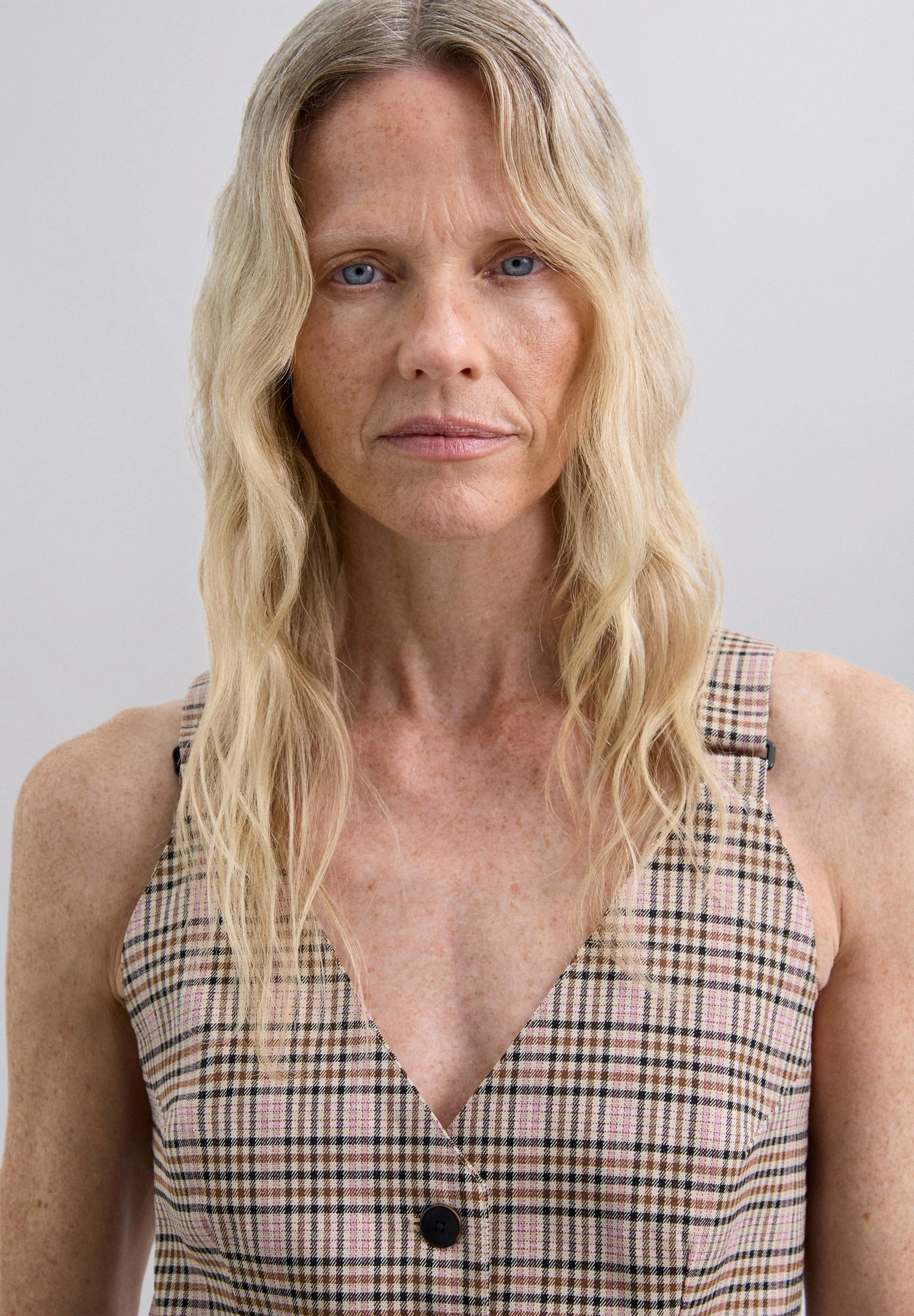 CHECK GILET WITH BRACES - Image 3