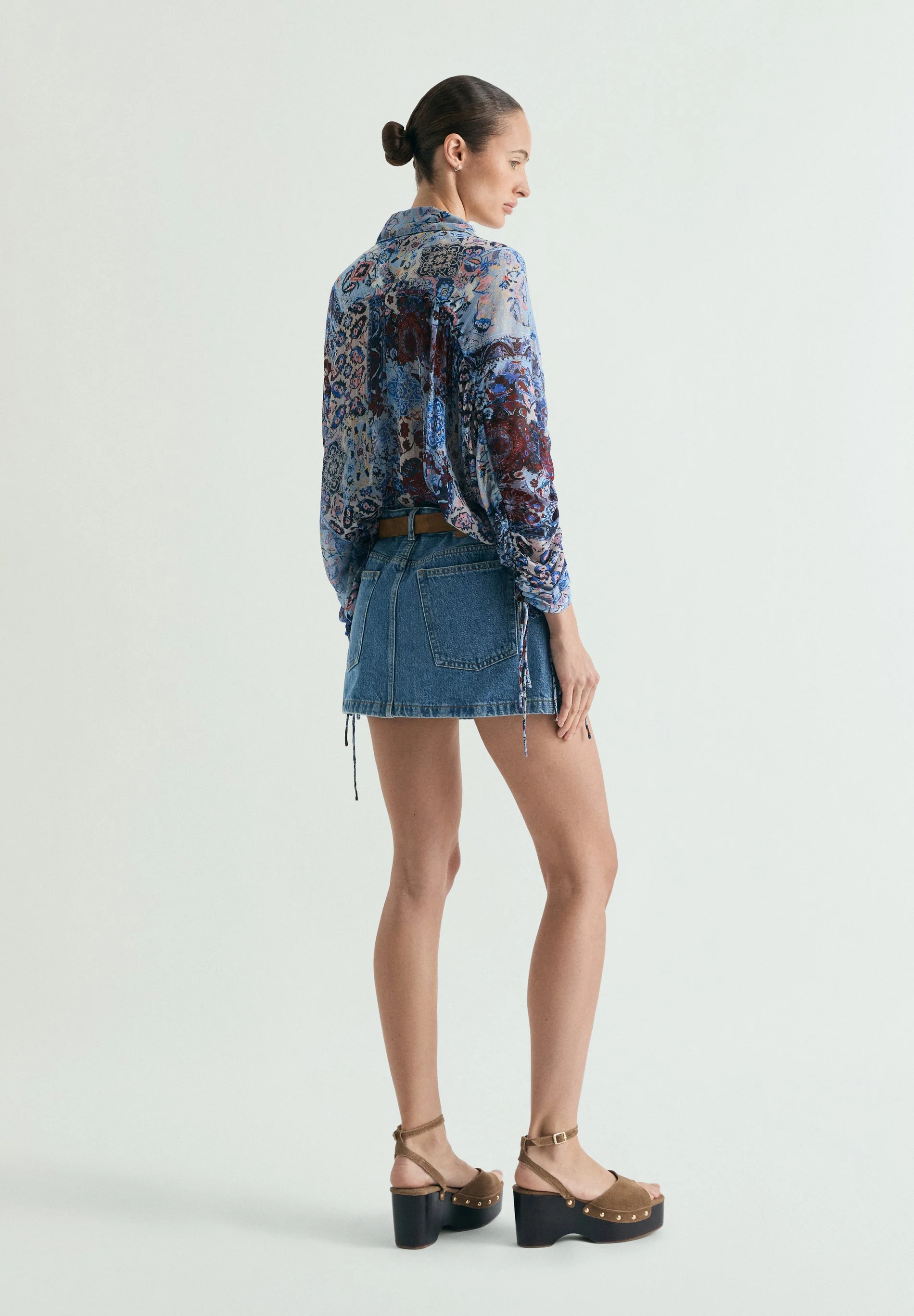 DENIM MINI SKIRT - Image 4