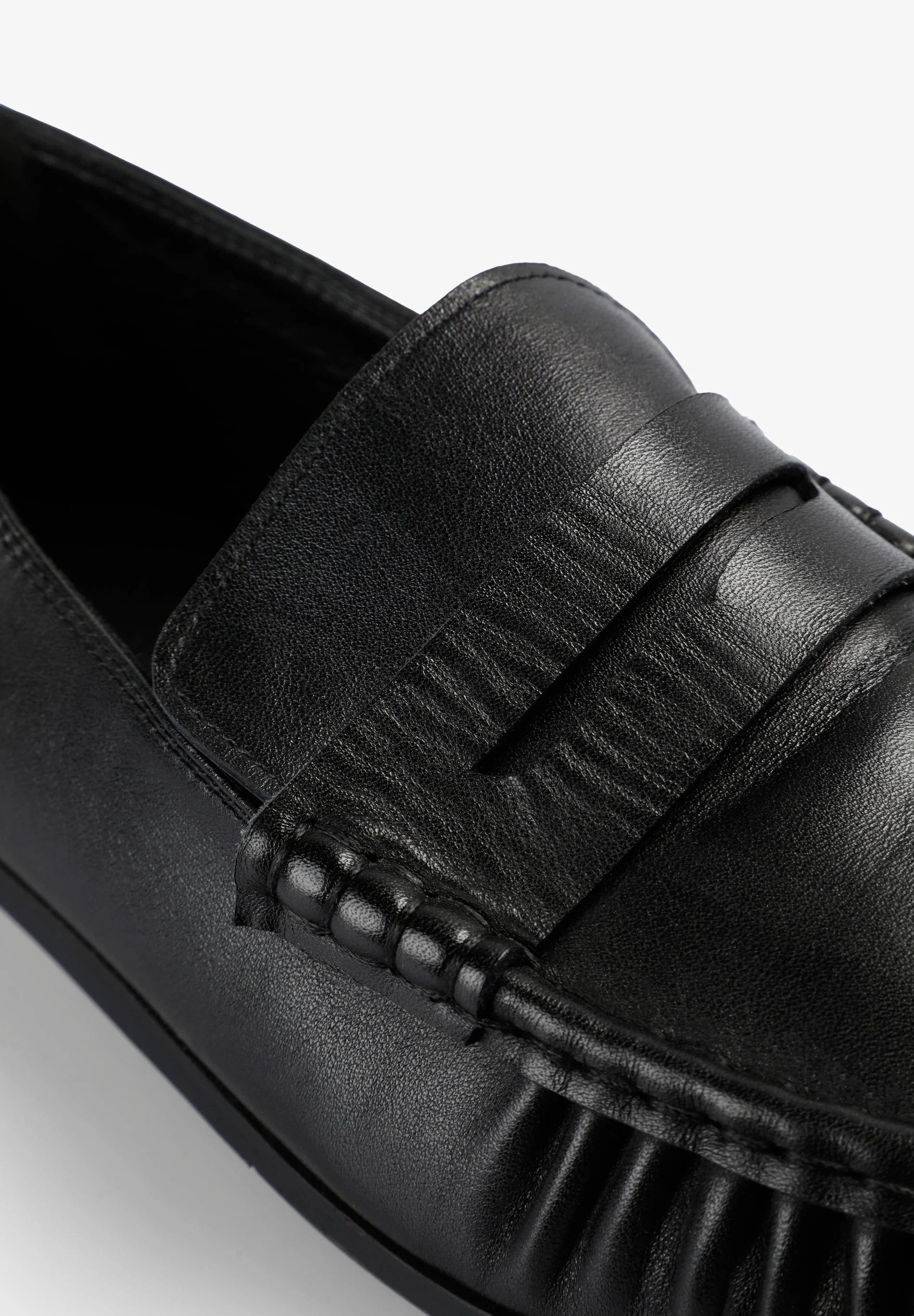 LEATHER LOAFERS - Image 6