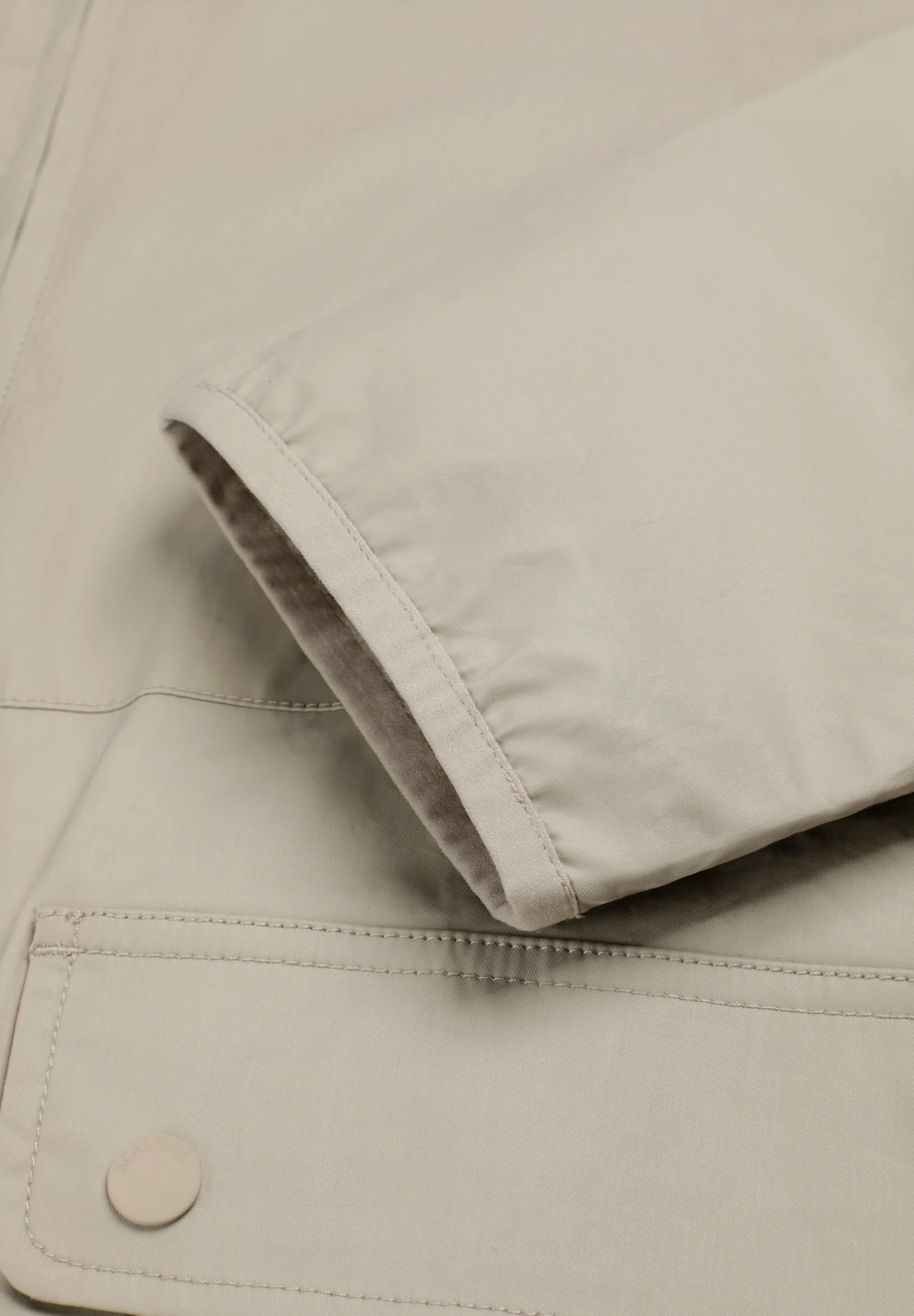 JACKET WITH MESH HOOD - Image 9