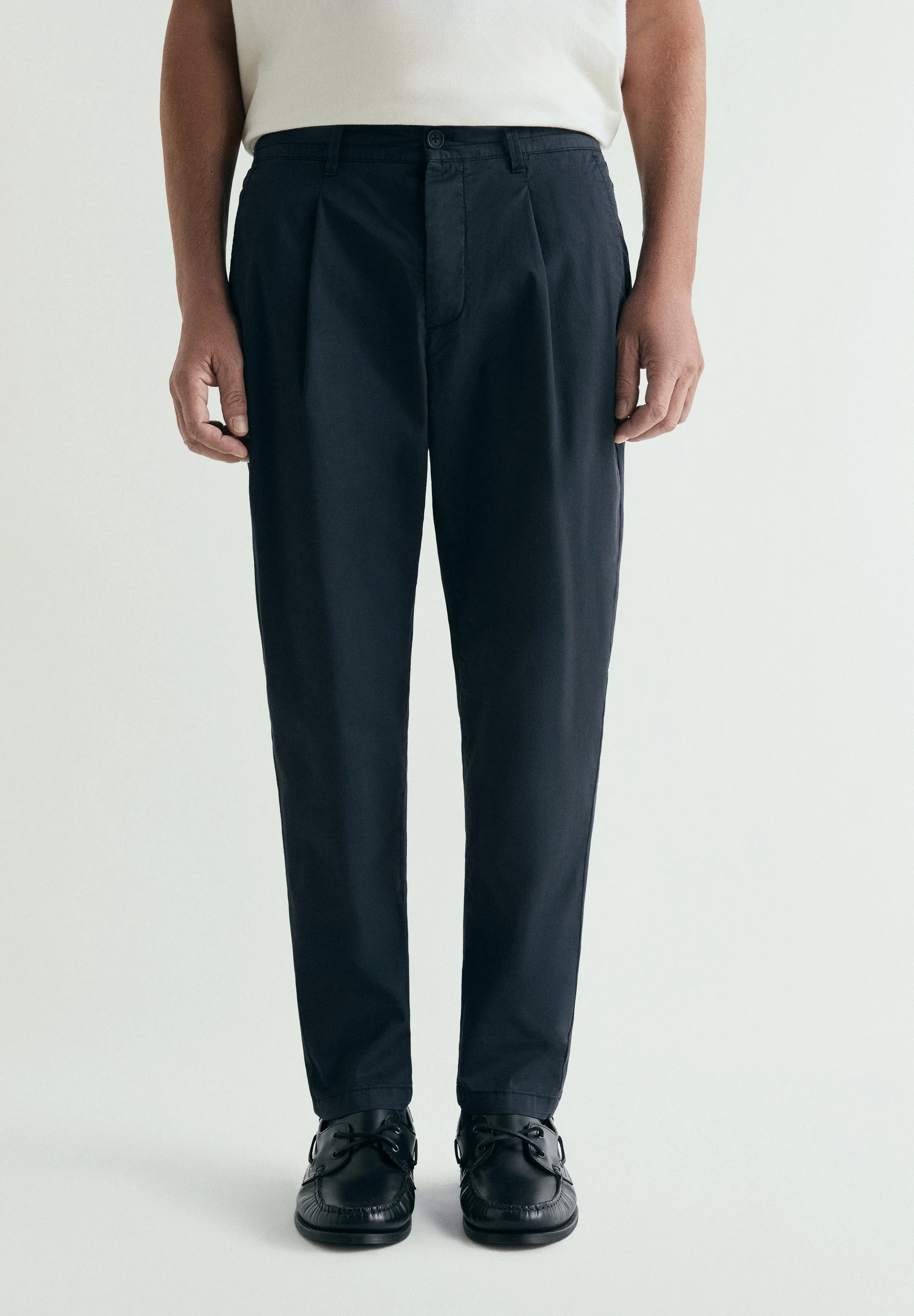 TROUSERS WITH FRONT DARTS - Image 2