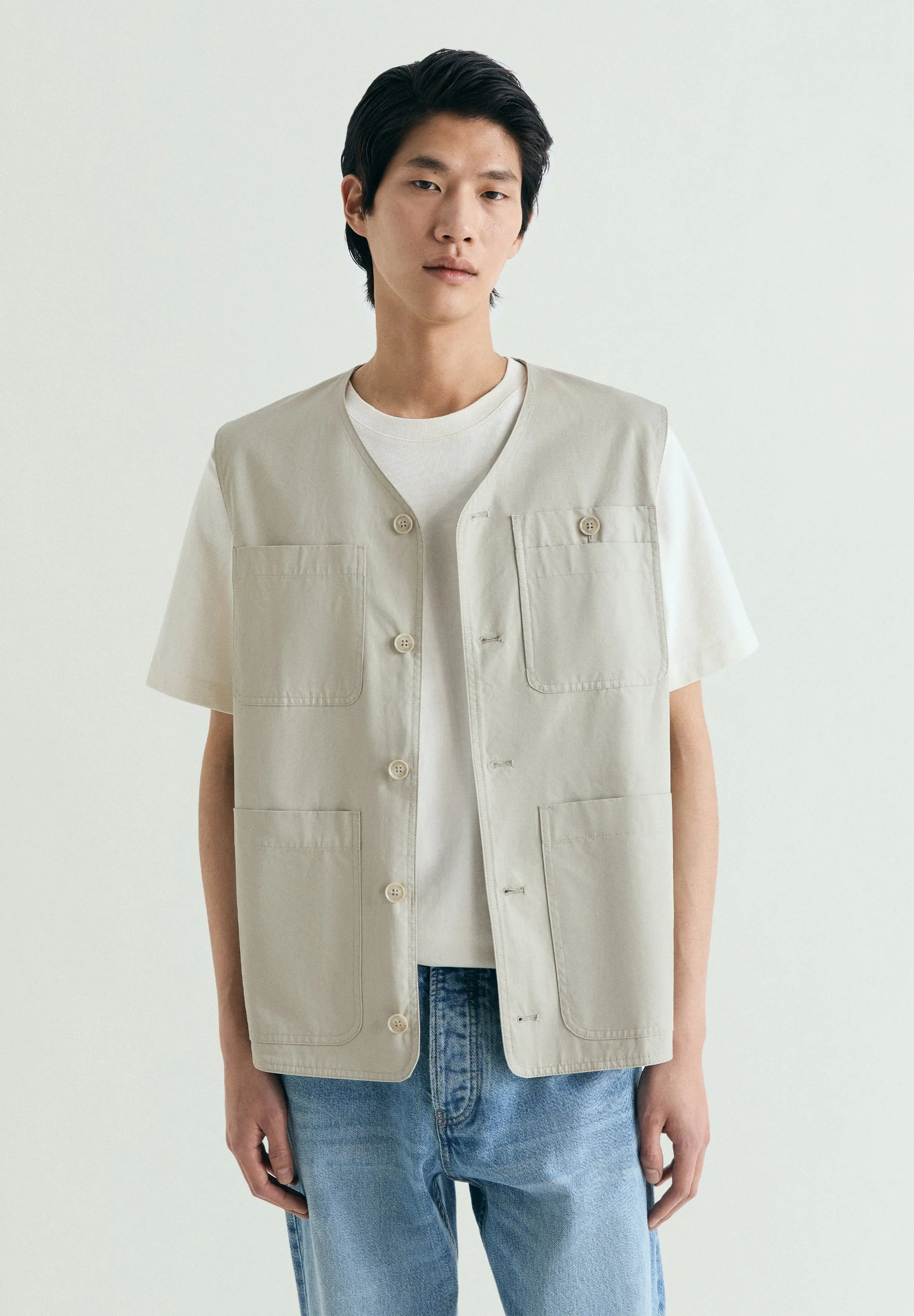 WAISTCOAT WITH POCKETS