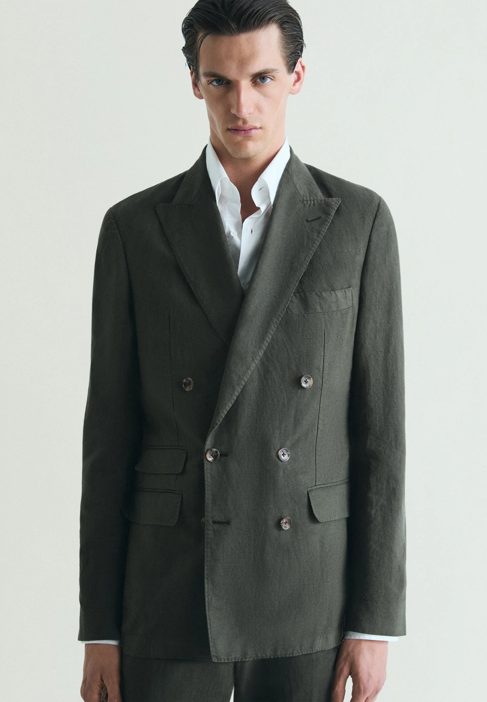DOUBLE-BREASTED LINEN SUIT BLAZER - Image 2