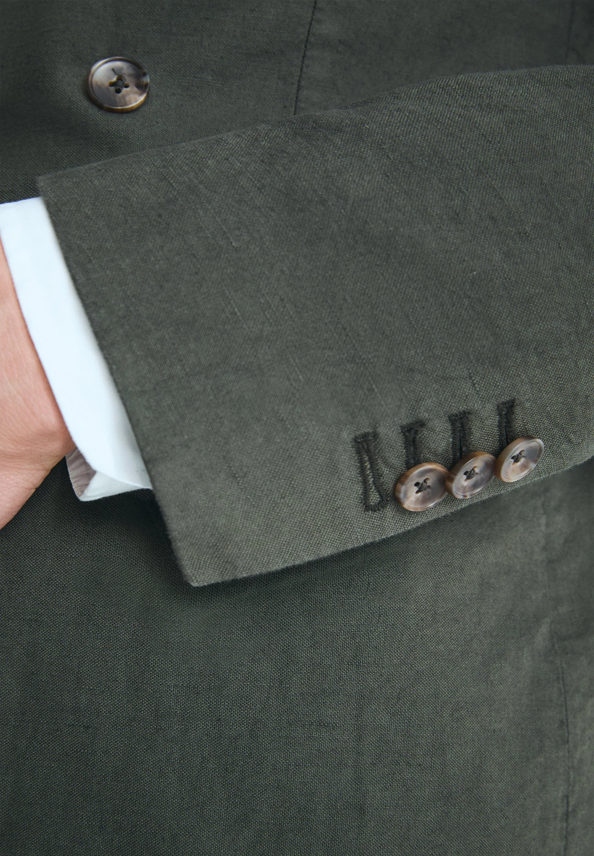 DOUBLE-BREASTED LINEN SUIT BLAZER - Image 5