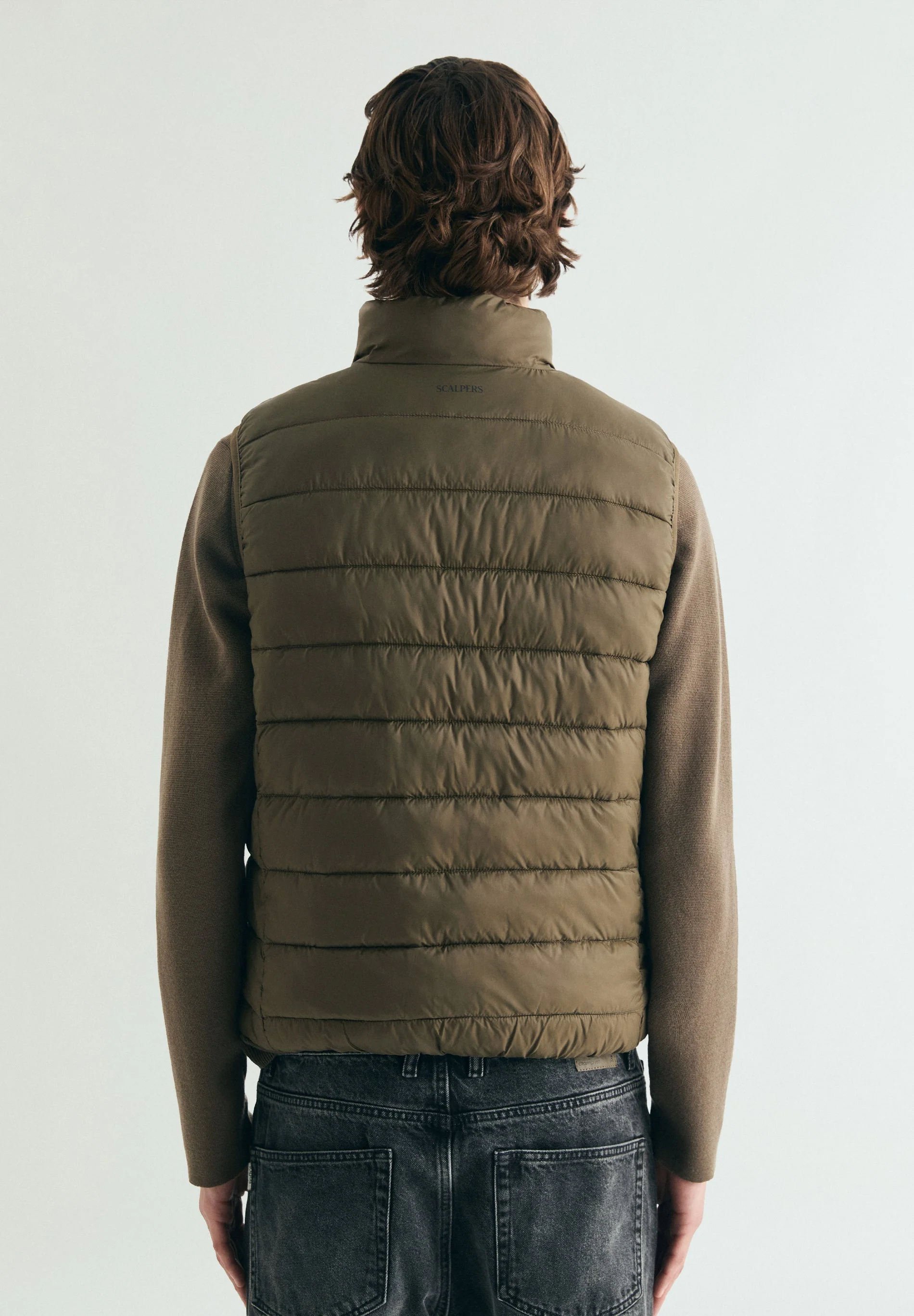 LIGHTWEIGHT PUFFER VEST - Image 4