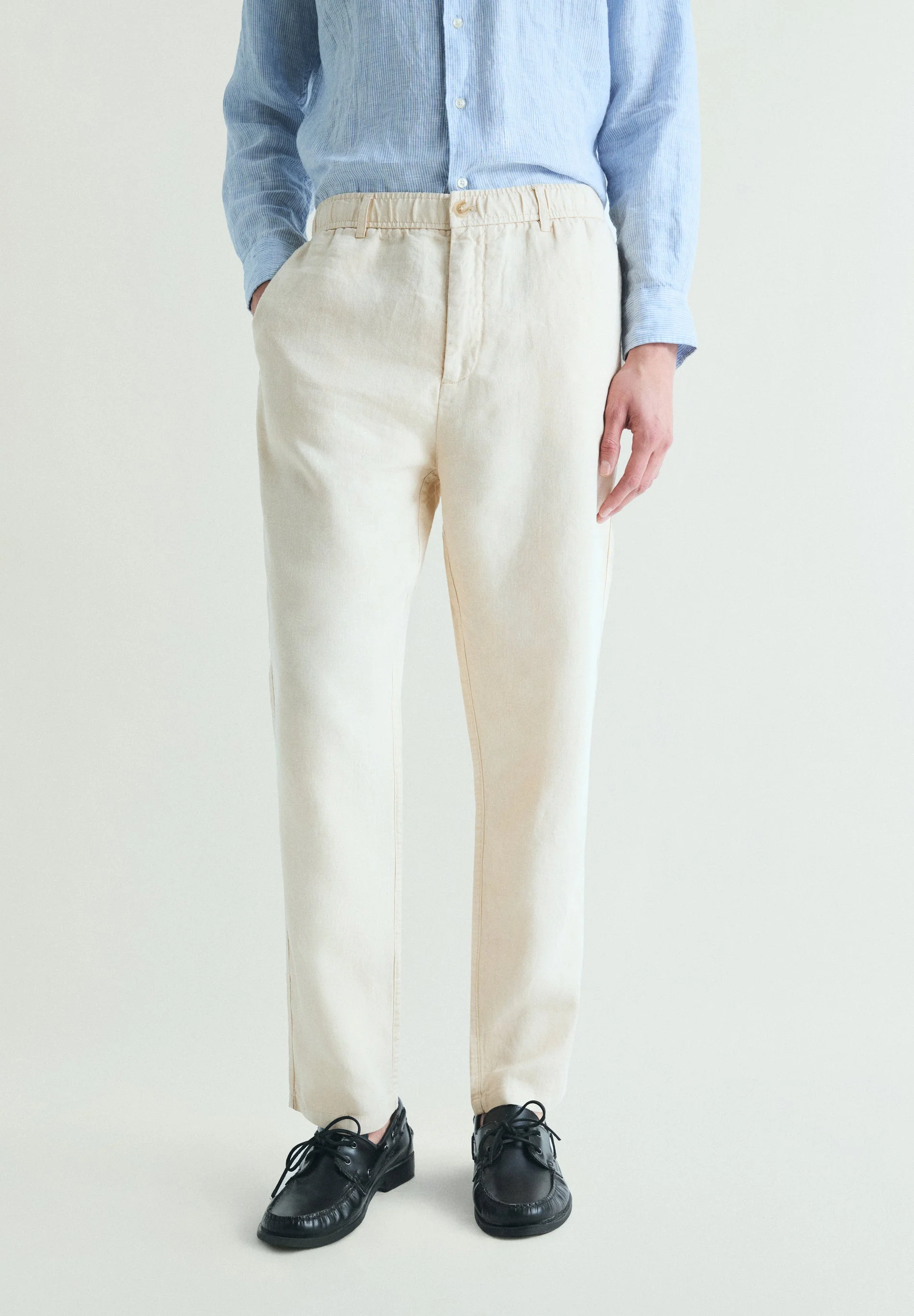 RELAXED FIT LINEN TROUSERS - Image 3