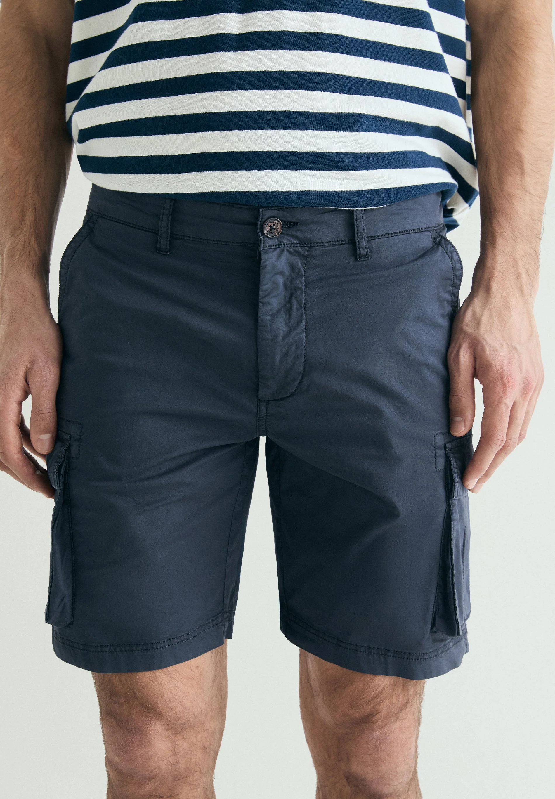 CARGO BERMUDA SHORTS - Image 2
