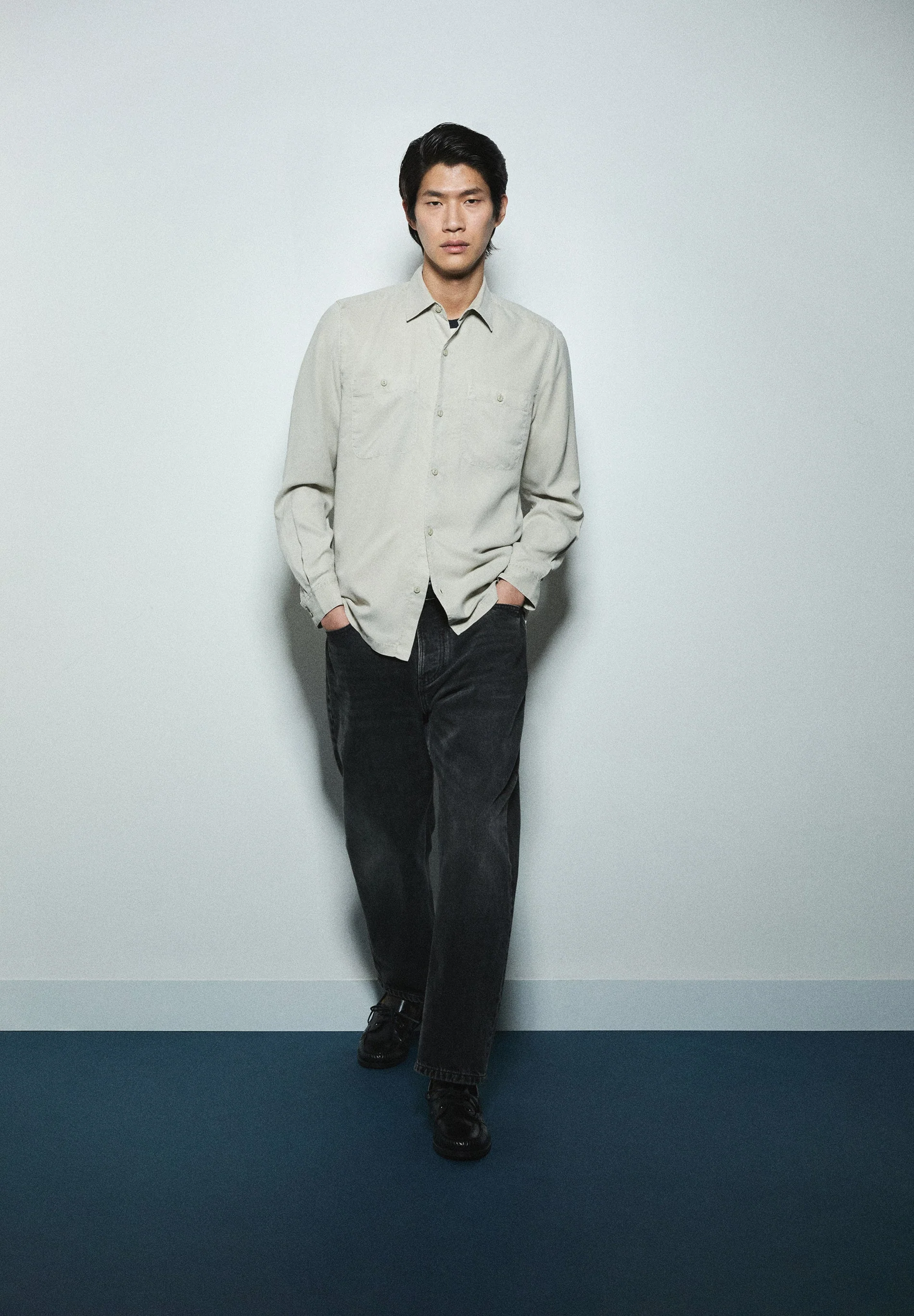 FRONT POCKET SHIRT