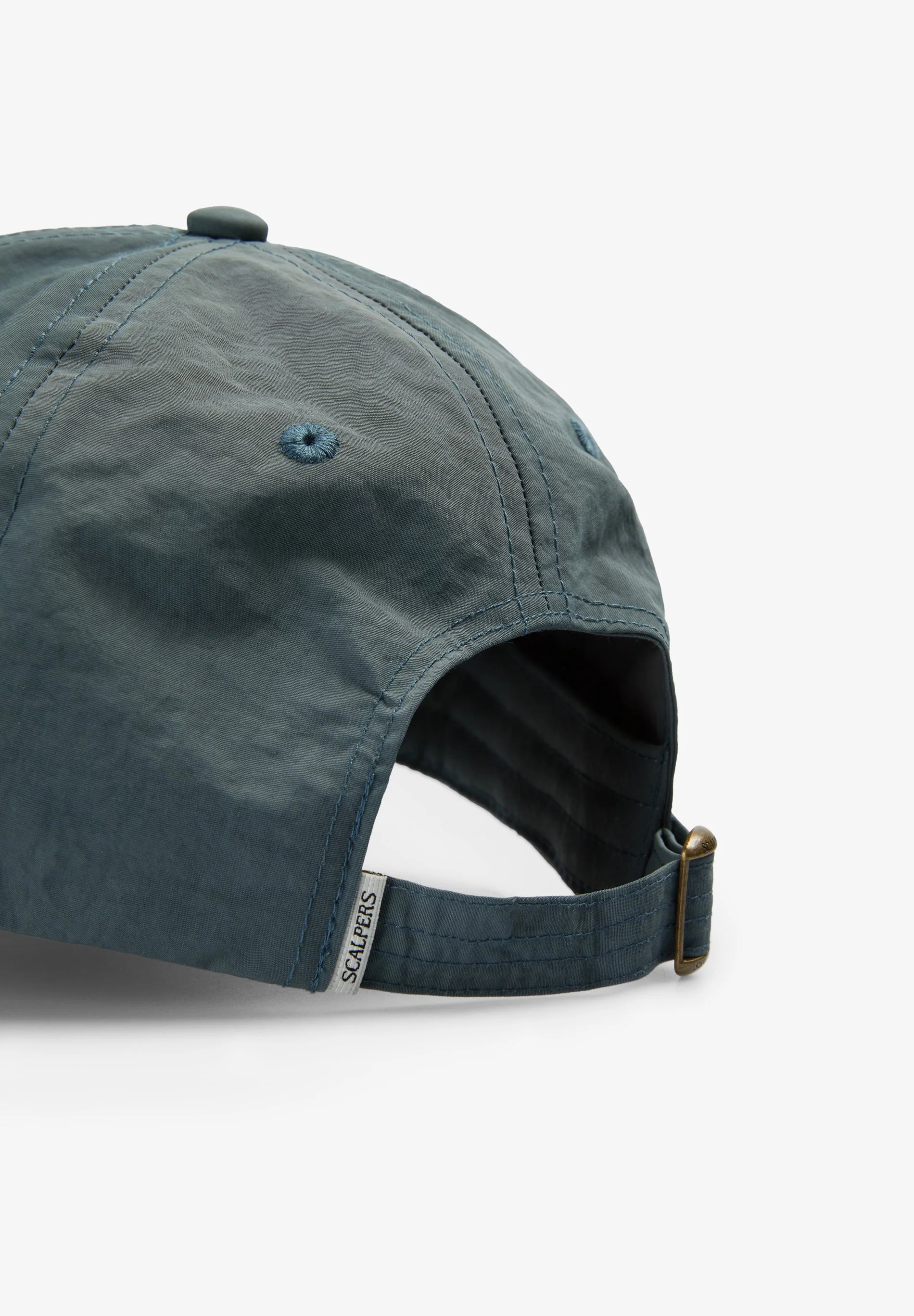 TECHNICAL CAP WITH CONTRAST EMBROIDERY - Image 4