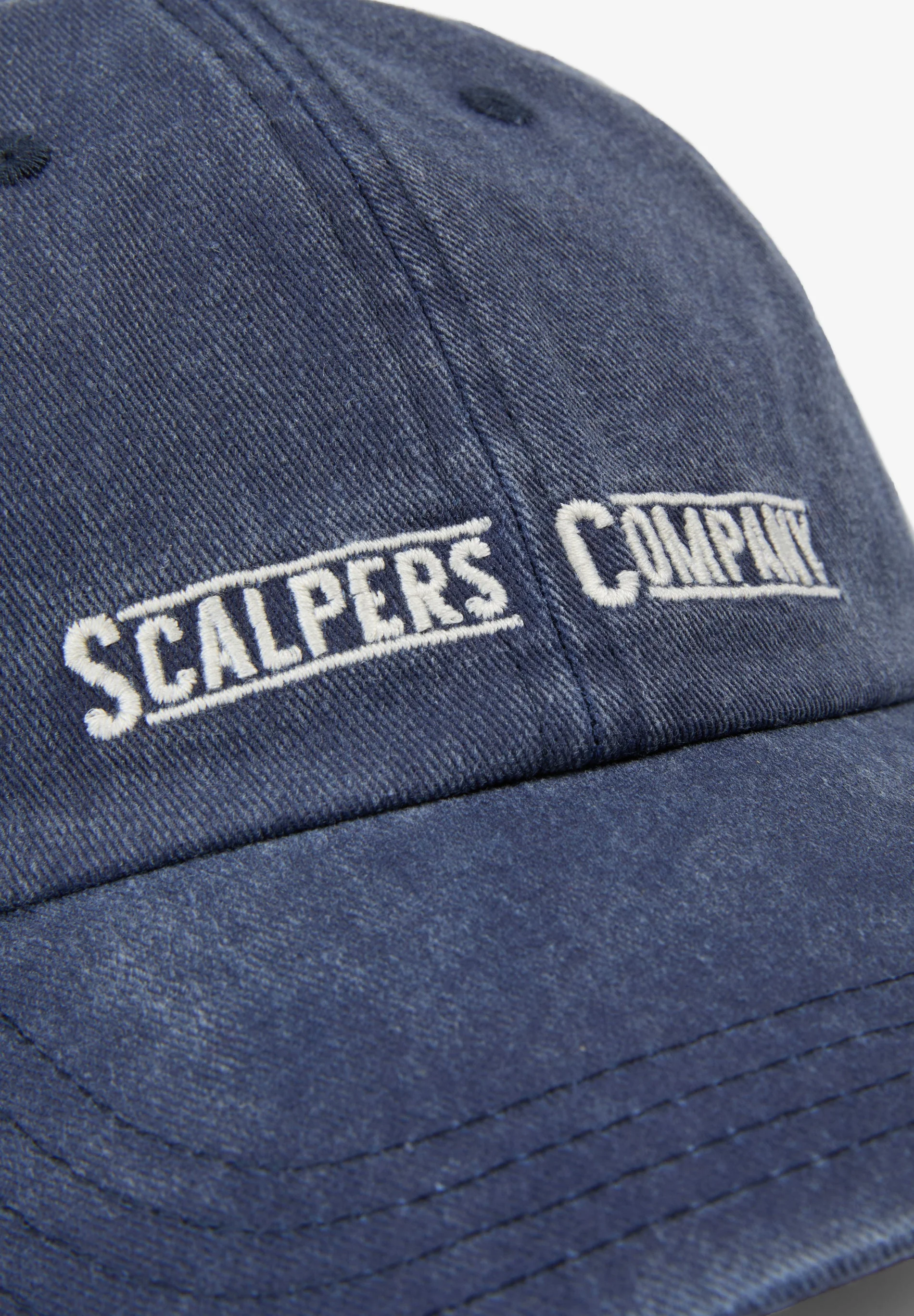 VINTAGE STYLE CAP - Image 3