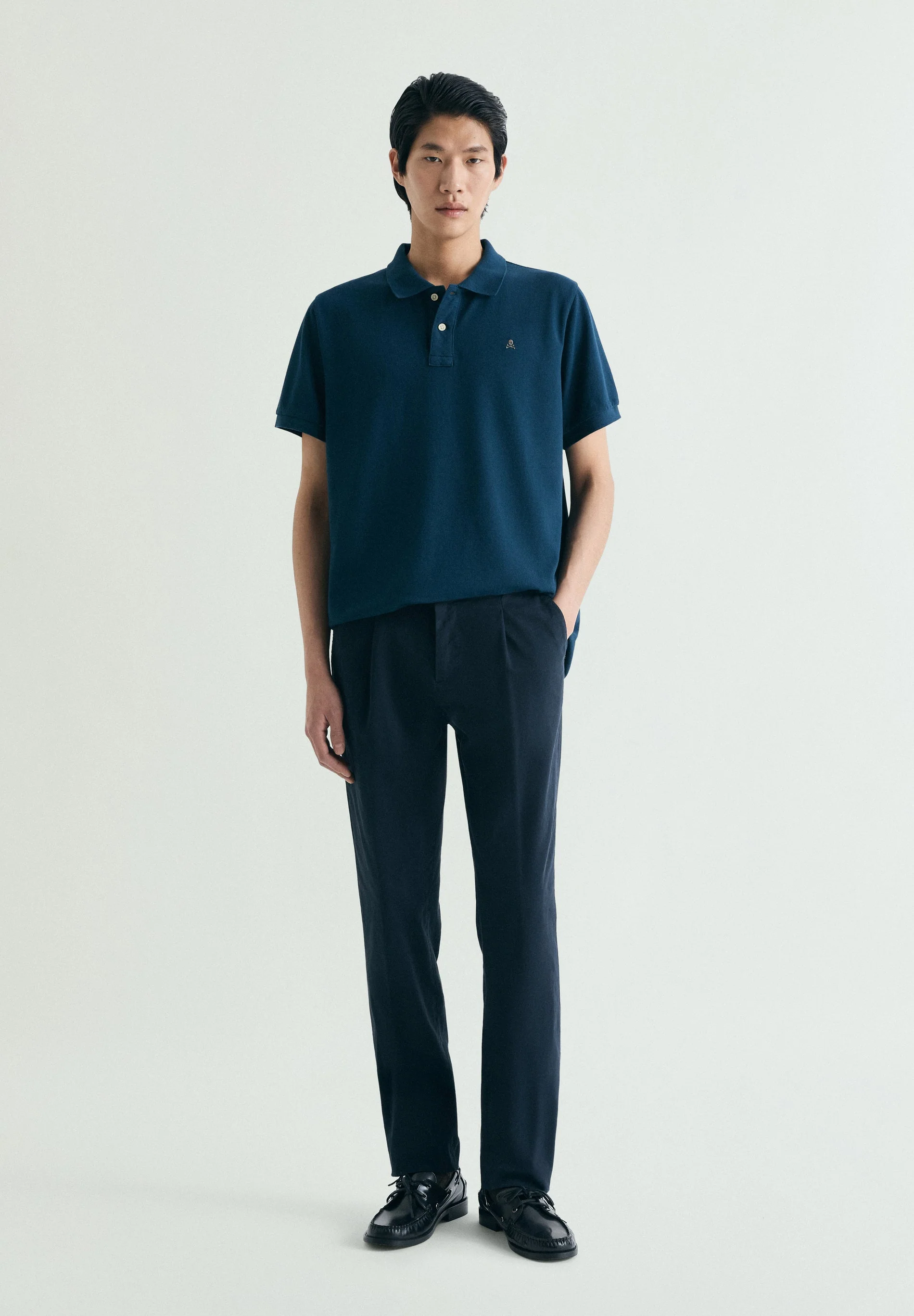 PIQUÉ POLO SHIRT WITH CONTRAST EMBROIDERY - Image 2