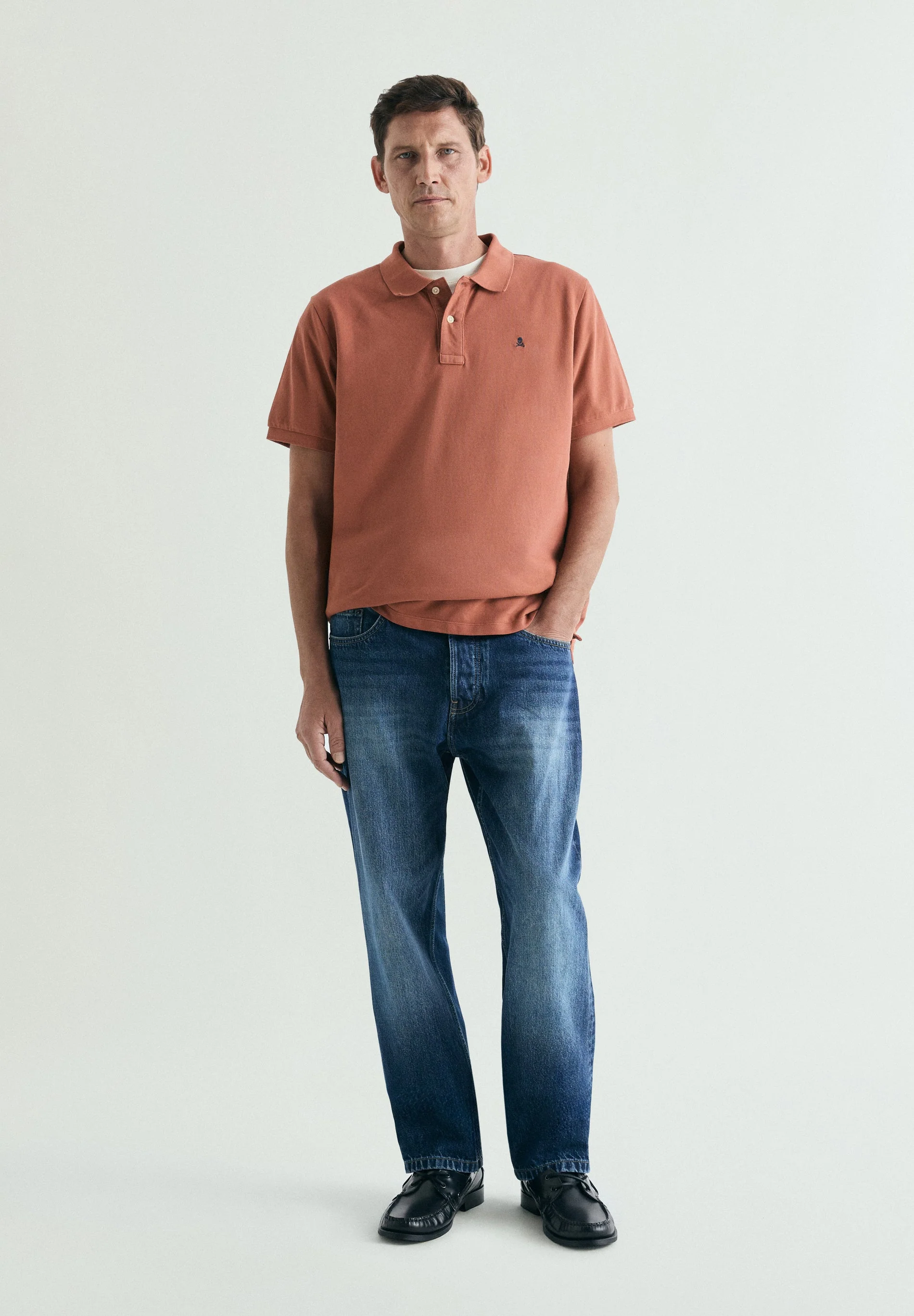 PIQUÉ POLO SHIRT WITH CONTRAST EMBROIDERY - Image 2
