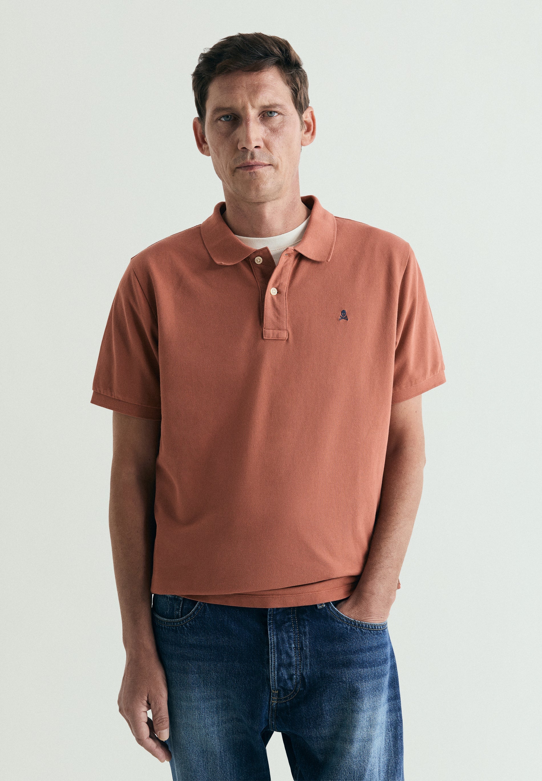 PIQUÉ POLO SHIRT WITH CONTRAST EMBROIDERY - Image 3