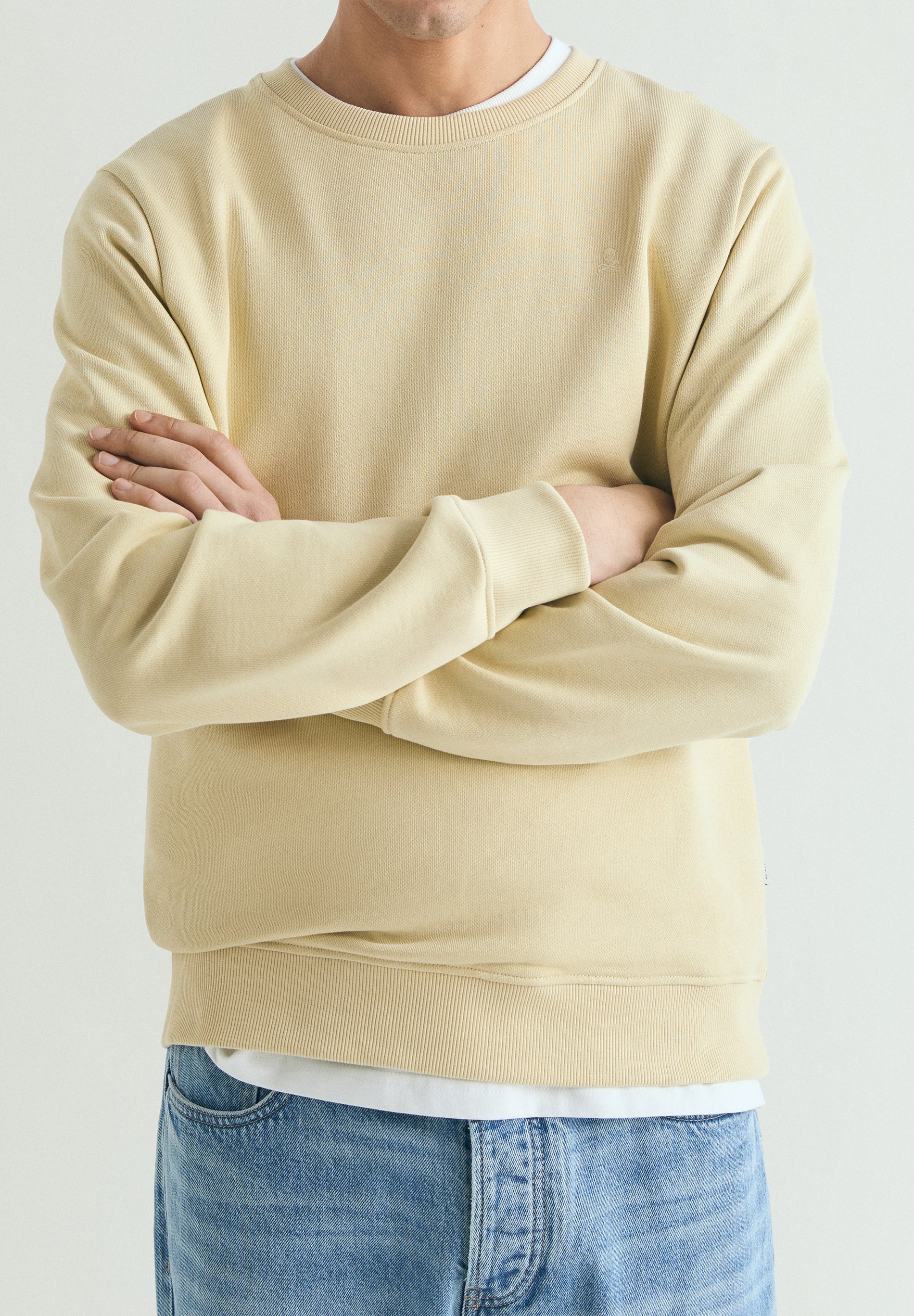 WASHED EMBROIDERED SWEATSHIRT - Image 2