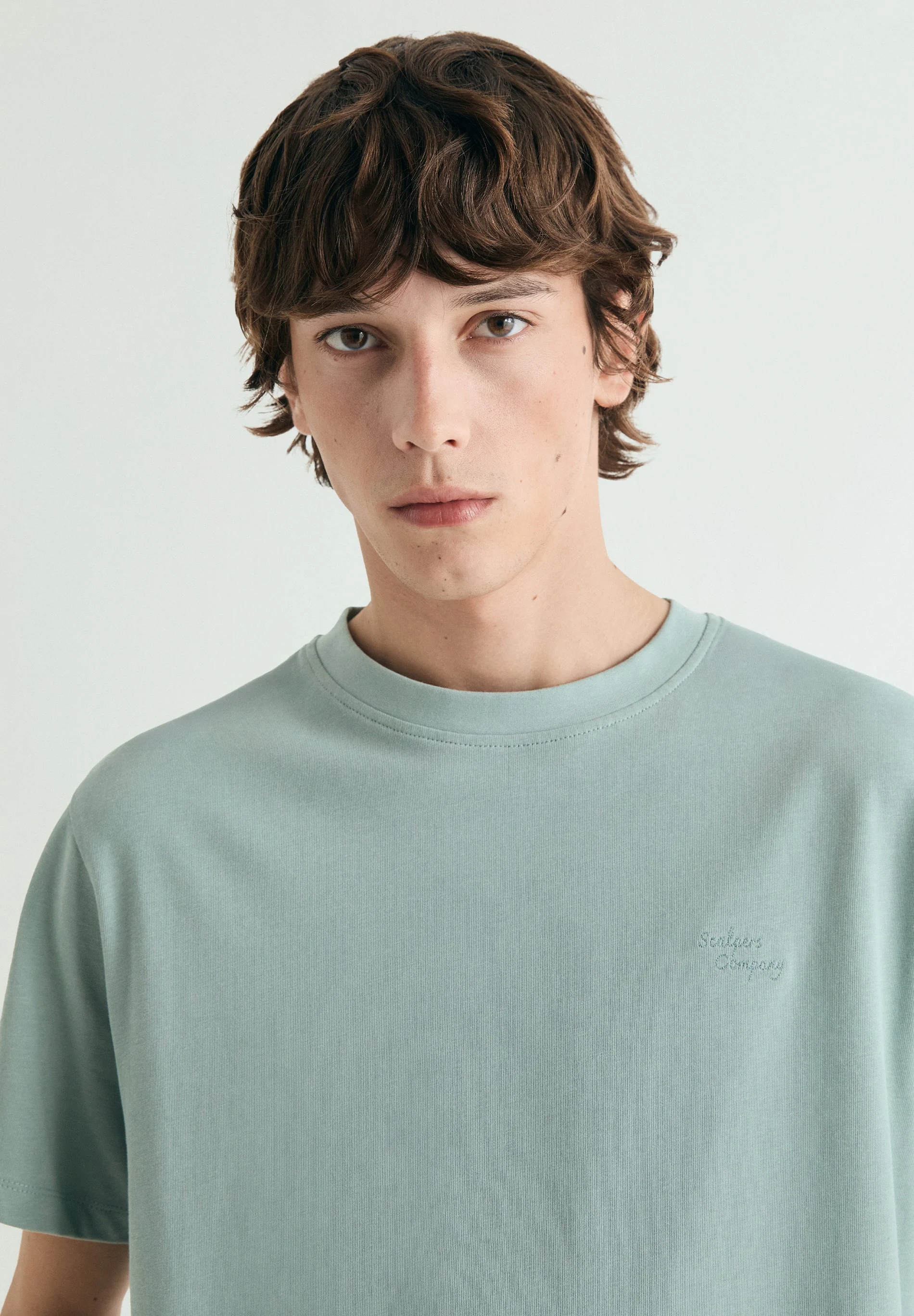MEDIUM WEIGHT EMBROIDERED T-SHIRT - Image 3