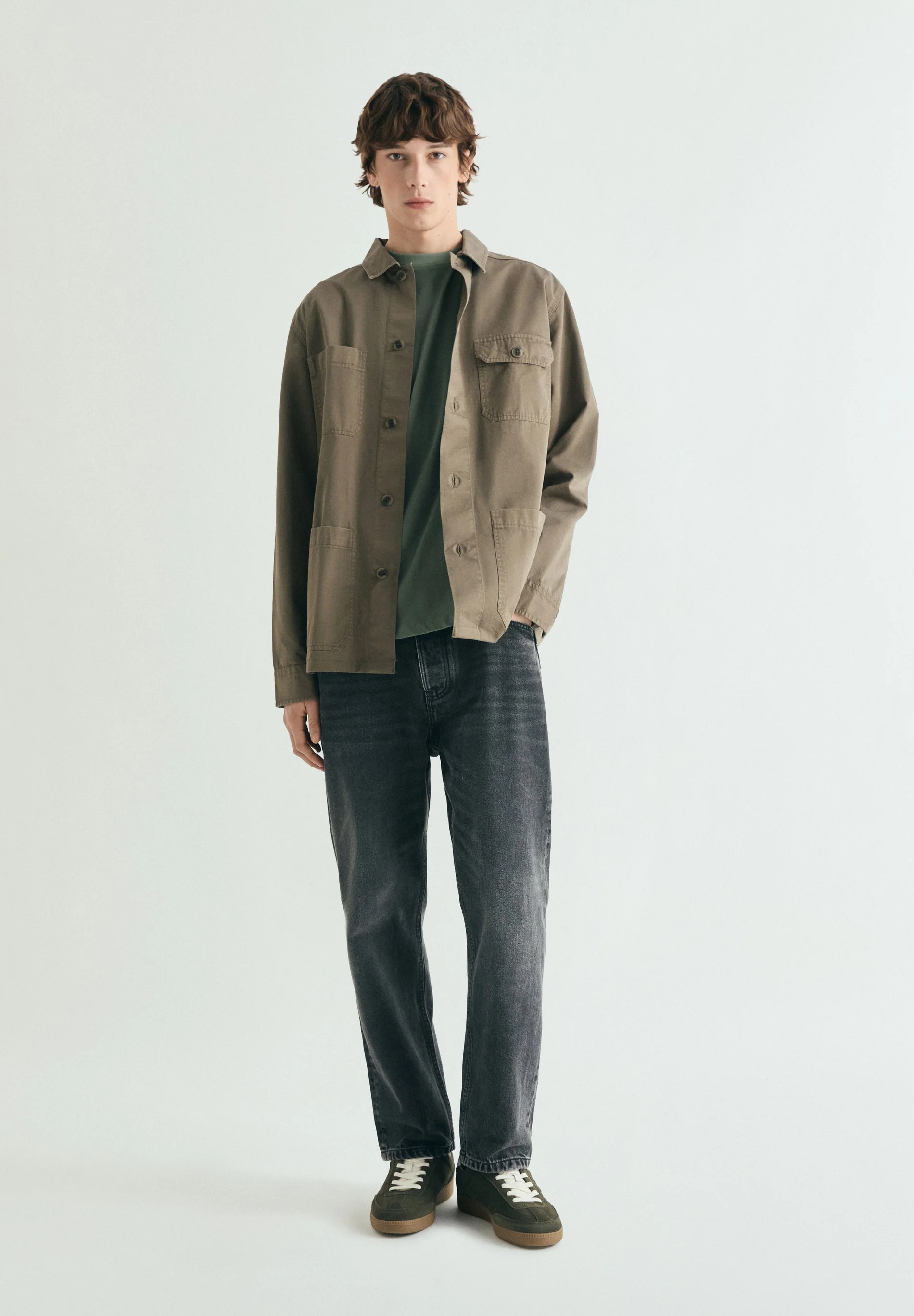 MEDIUM WEIGHT EMBROIDERED T-SHIRT
