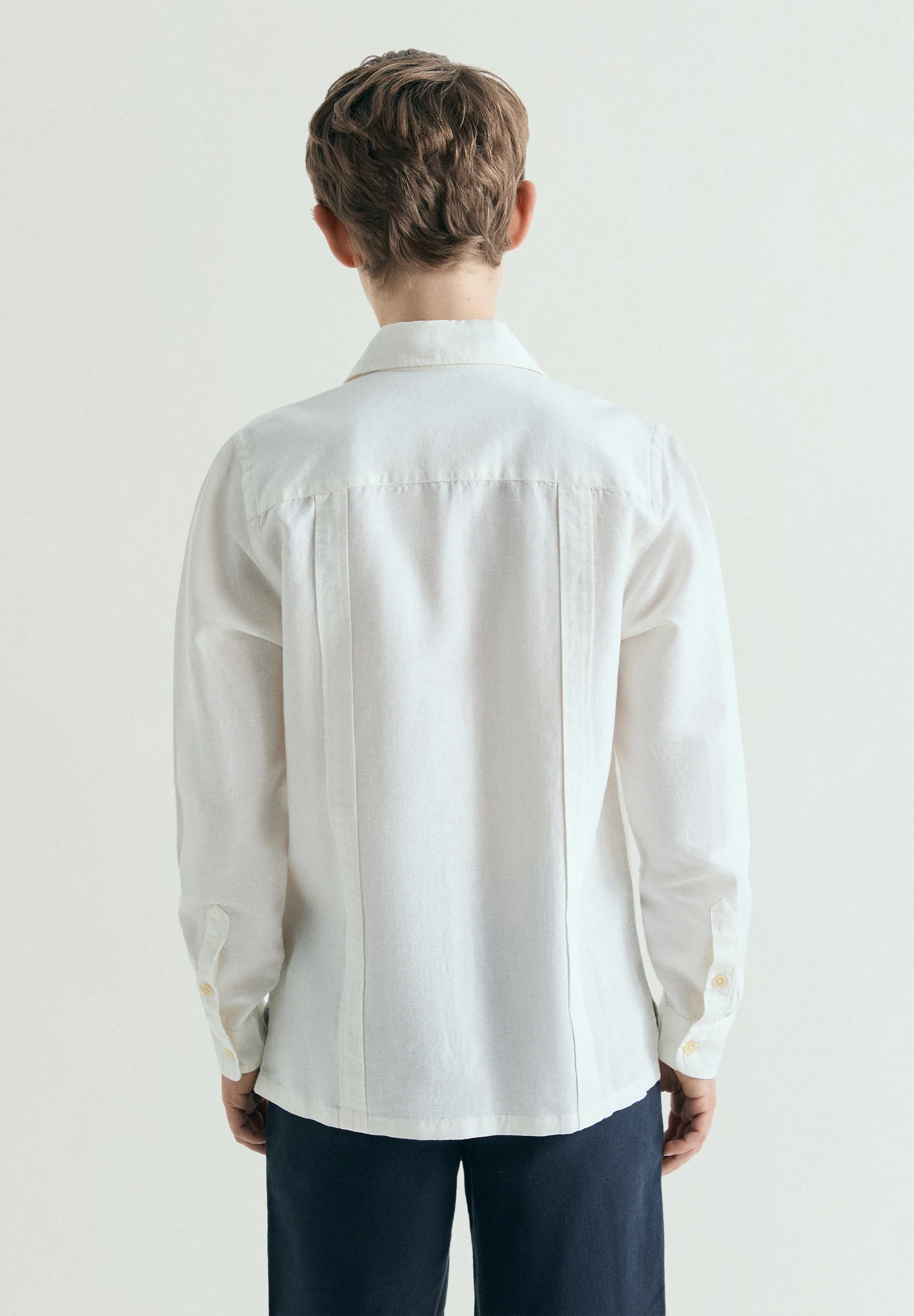 LINEN GUAYABERA SHIRT - Image 5