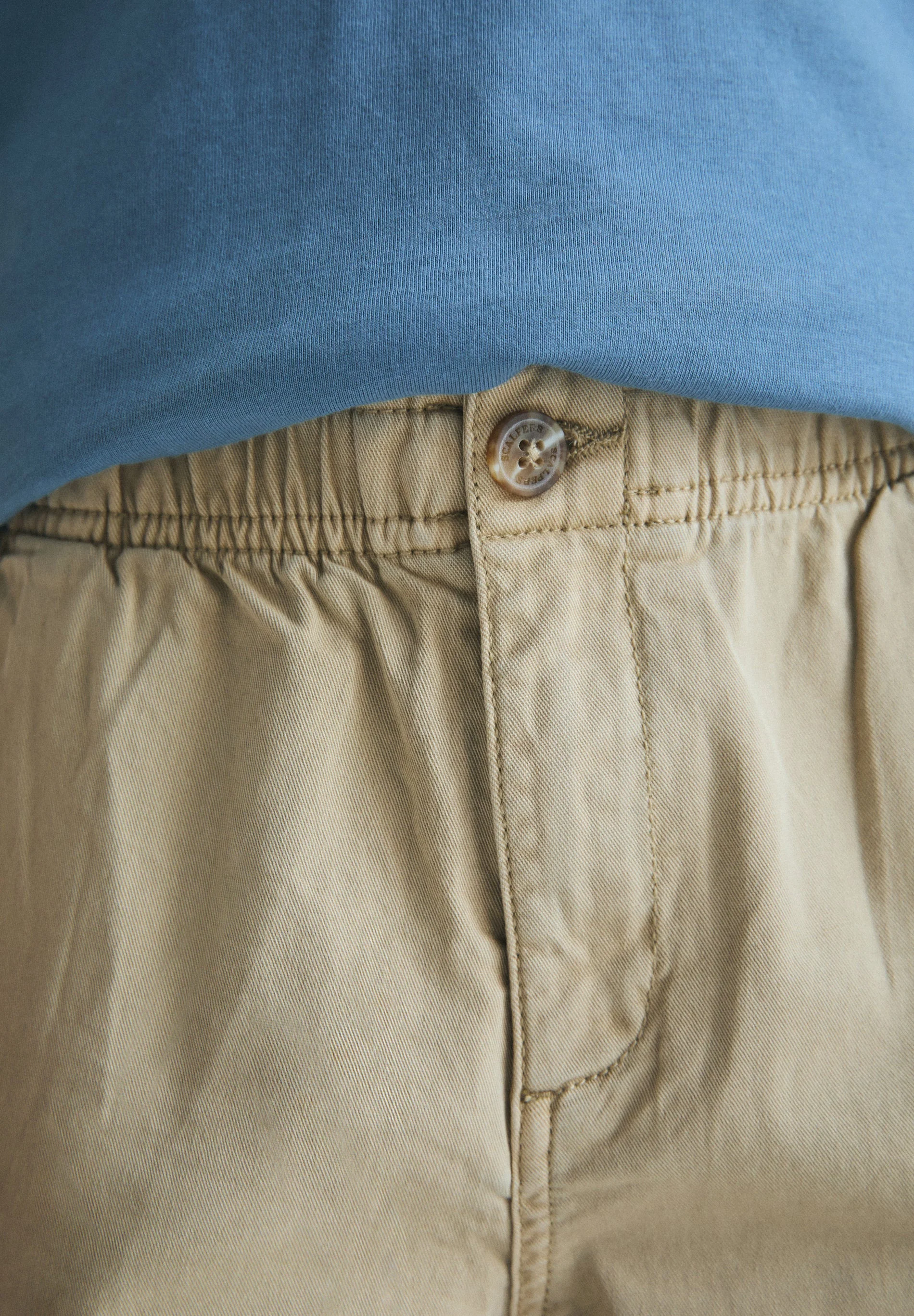 CLASSIC BERMUDA SHORTS - Image 3