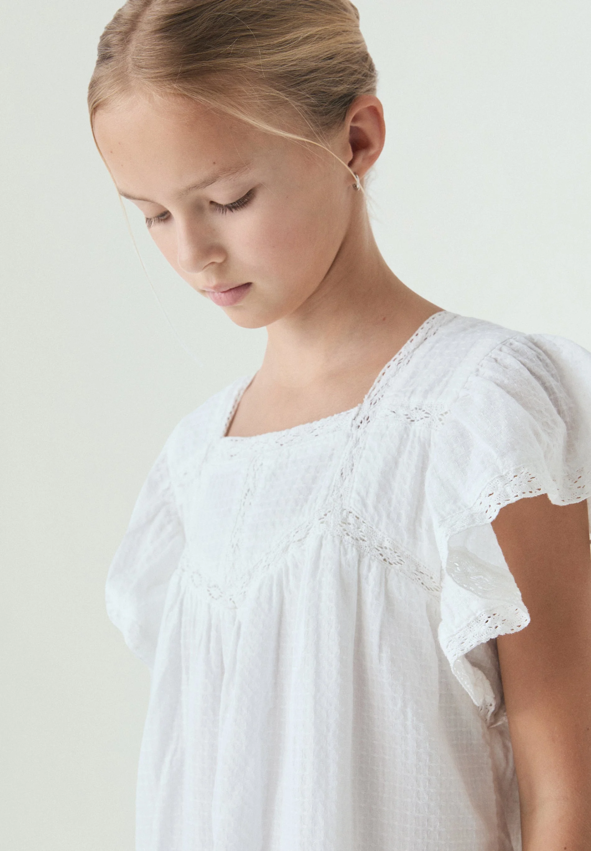 COTTON DRESS WITH DETAILS - Image 3