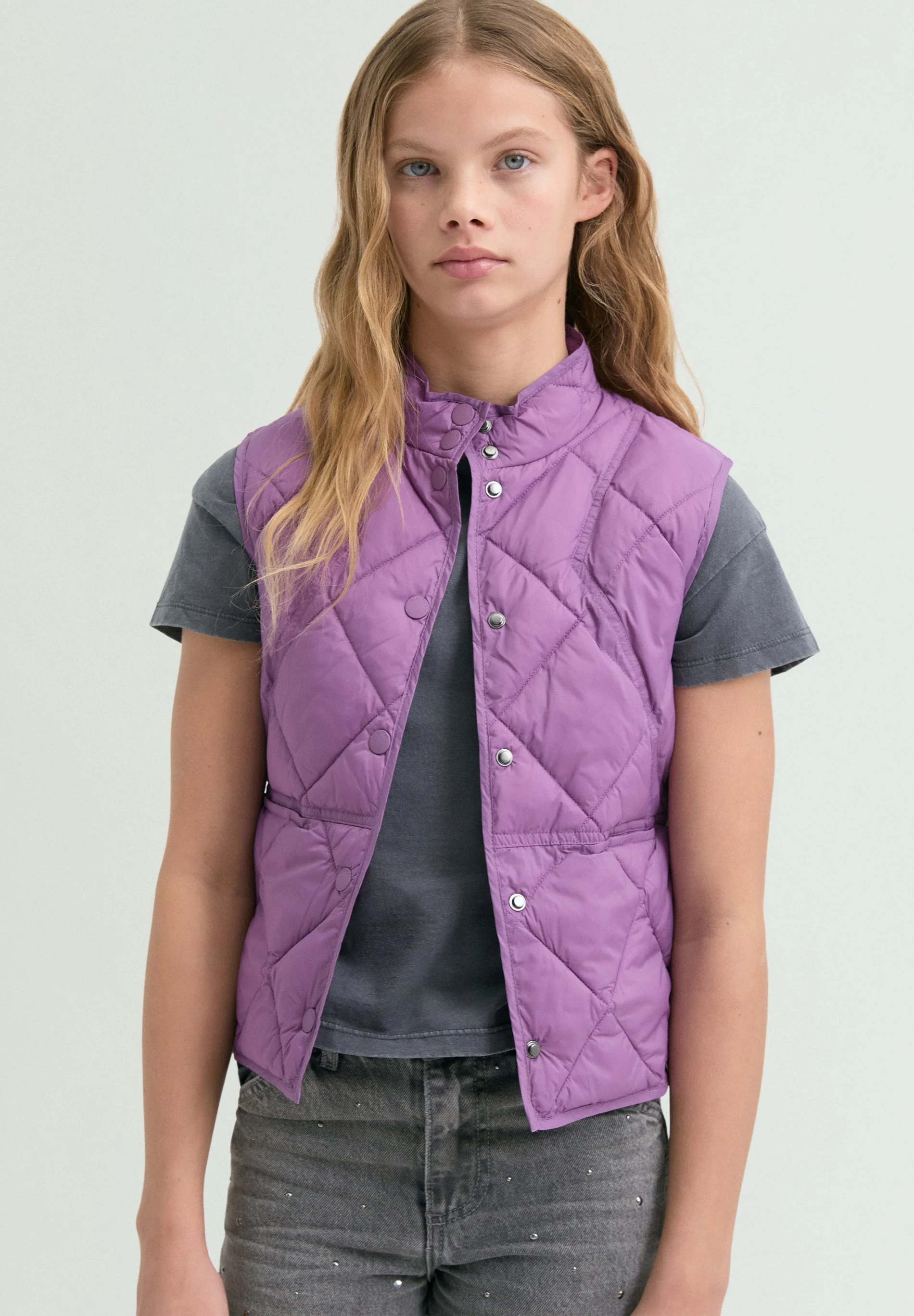 QUILTED GILET WITH STITCHING - Image 3