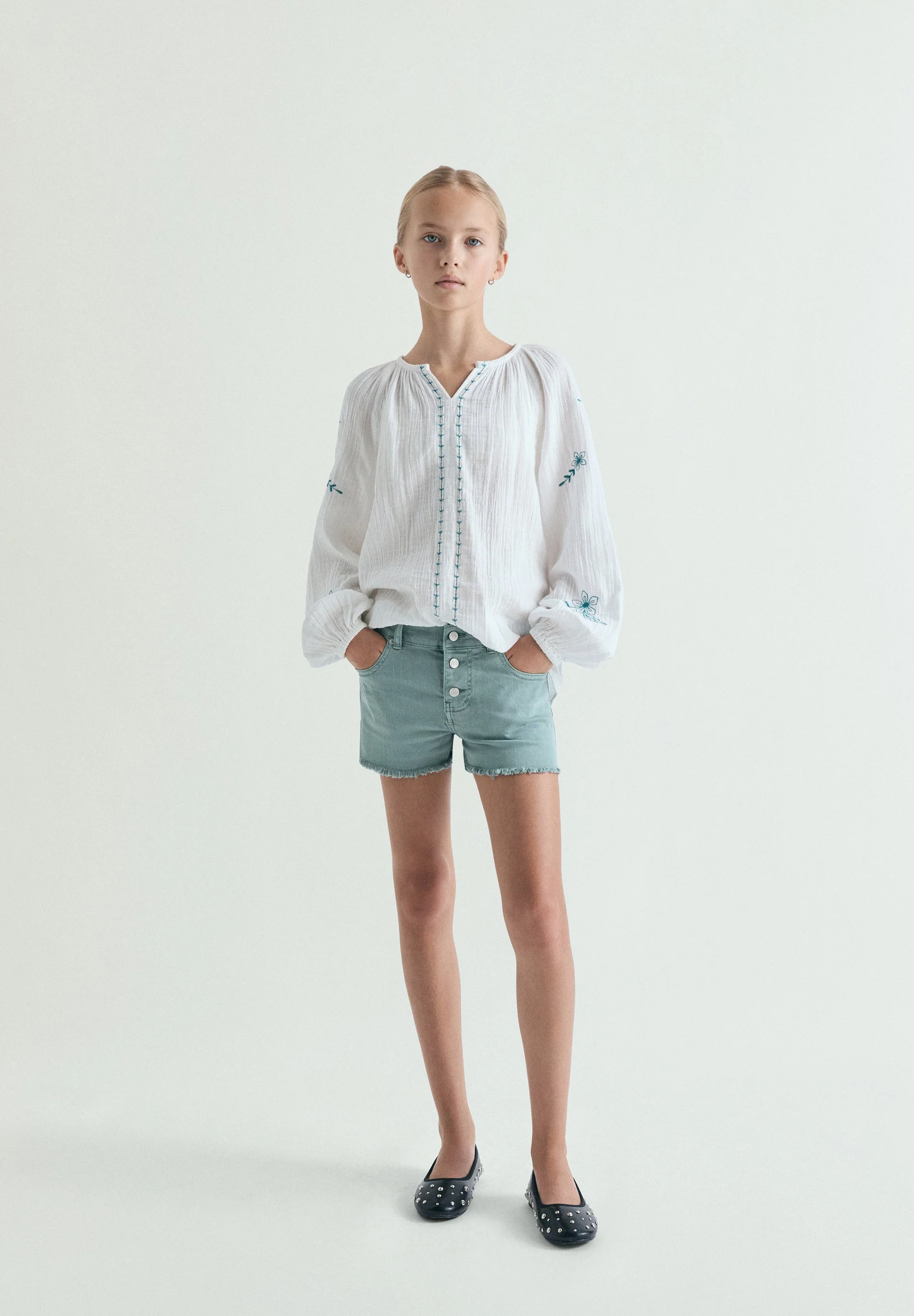 FADED DENIM SHORTS - Image 2