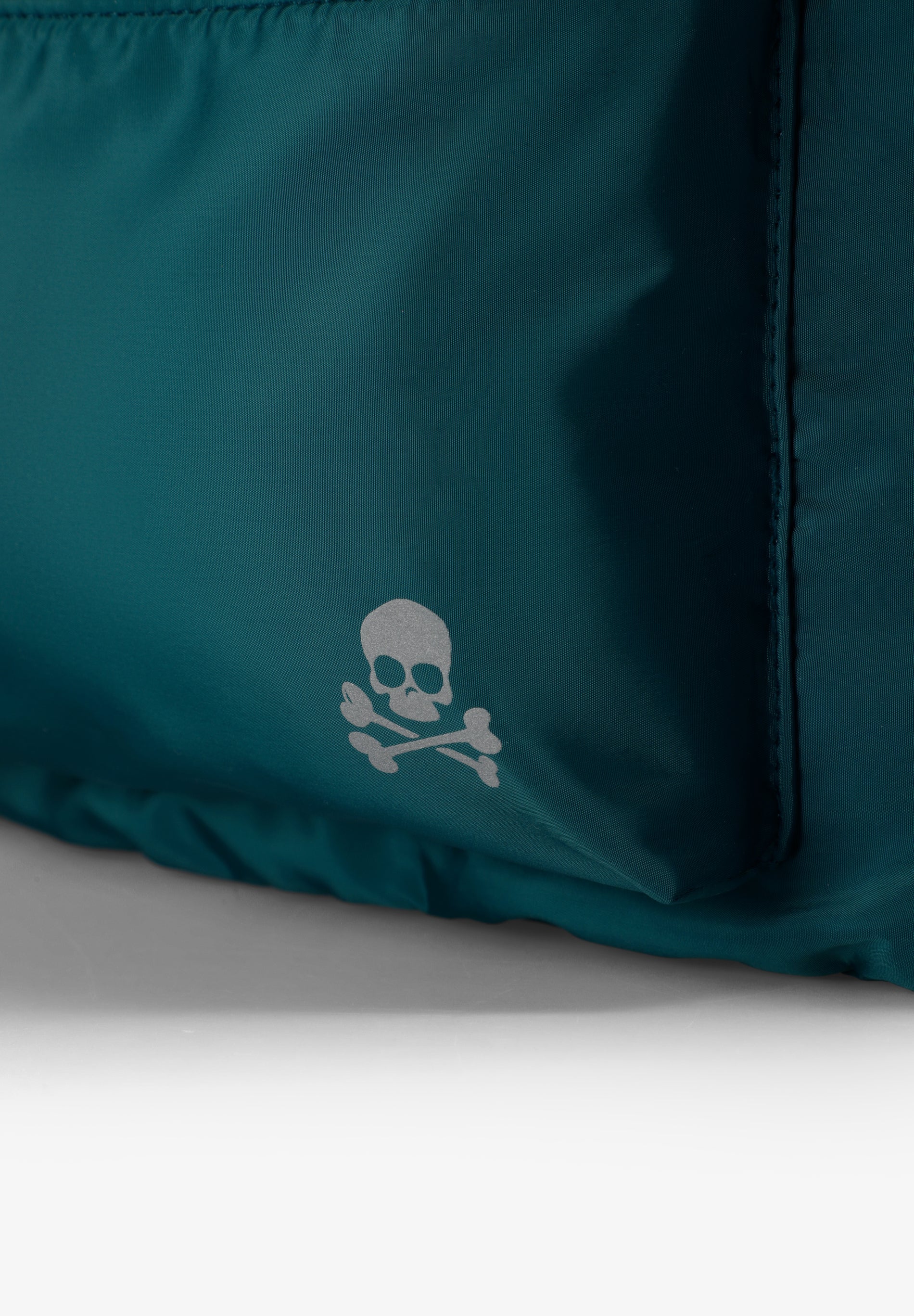 TECHNICAL BACKPACK WITH SKULL - Image 4