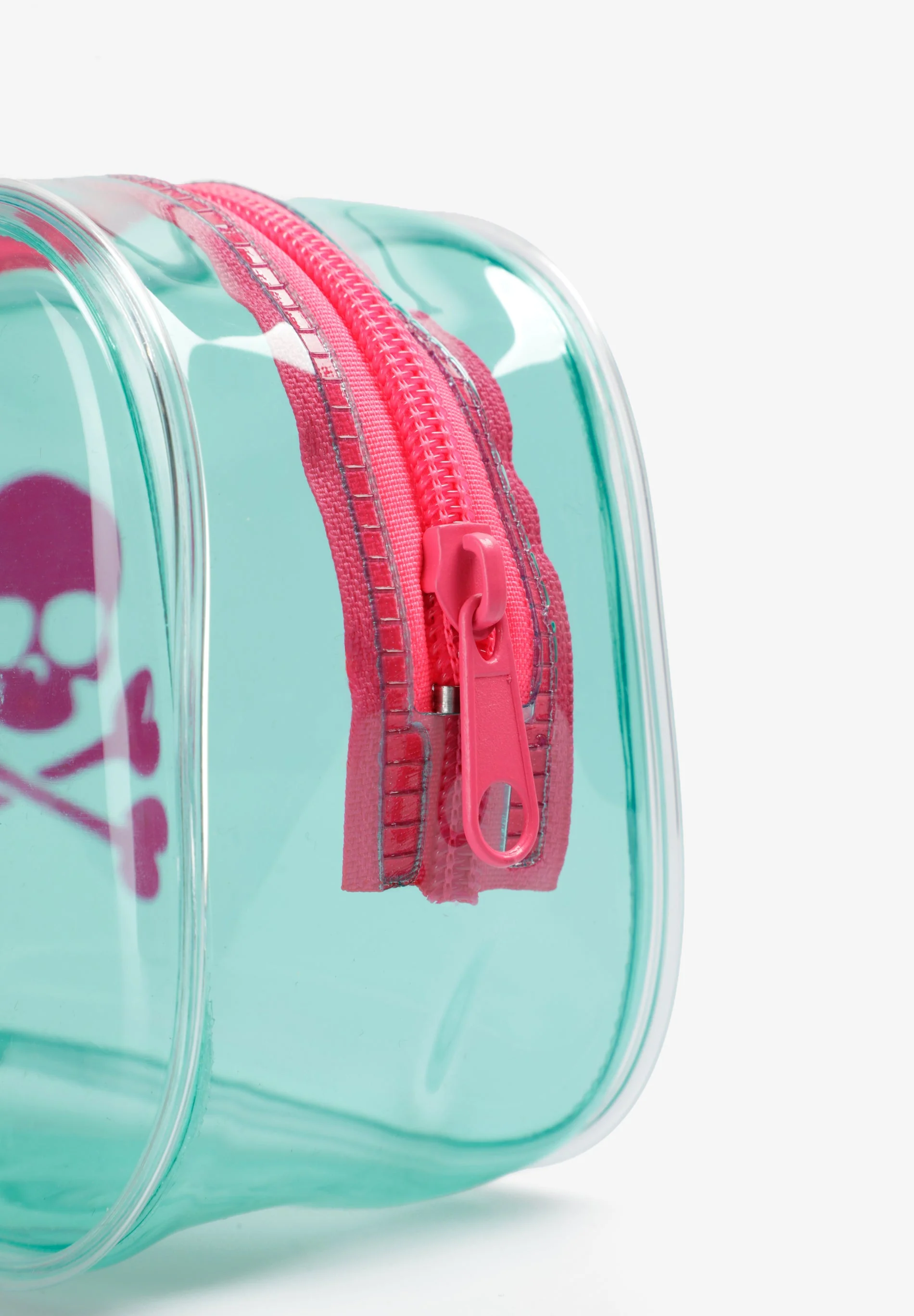 TOILETRY BAG WITH TRAVEL SET - Image 7